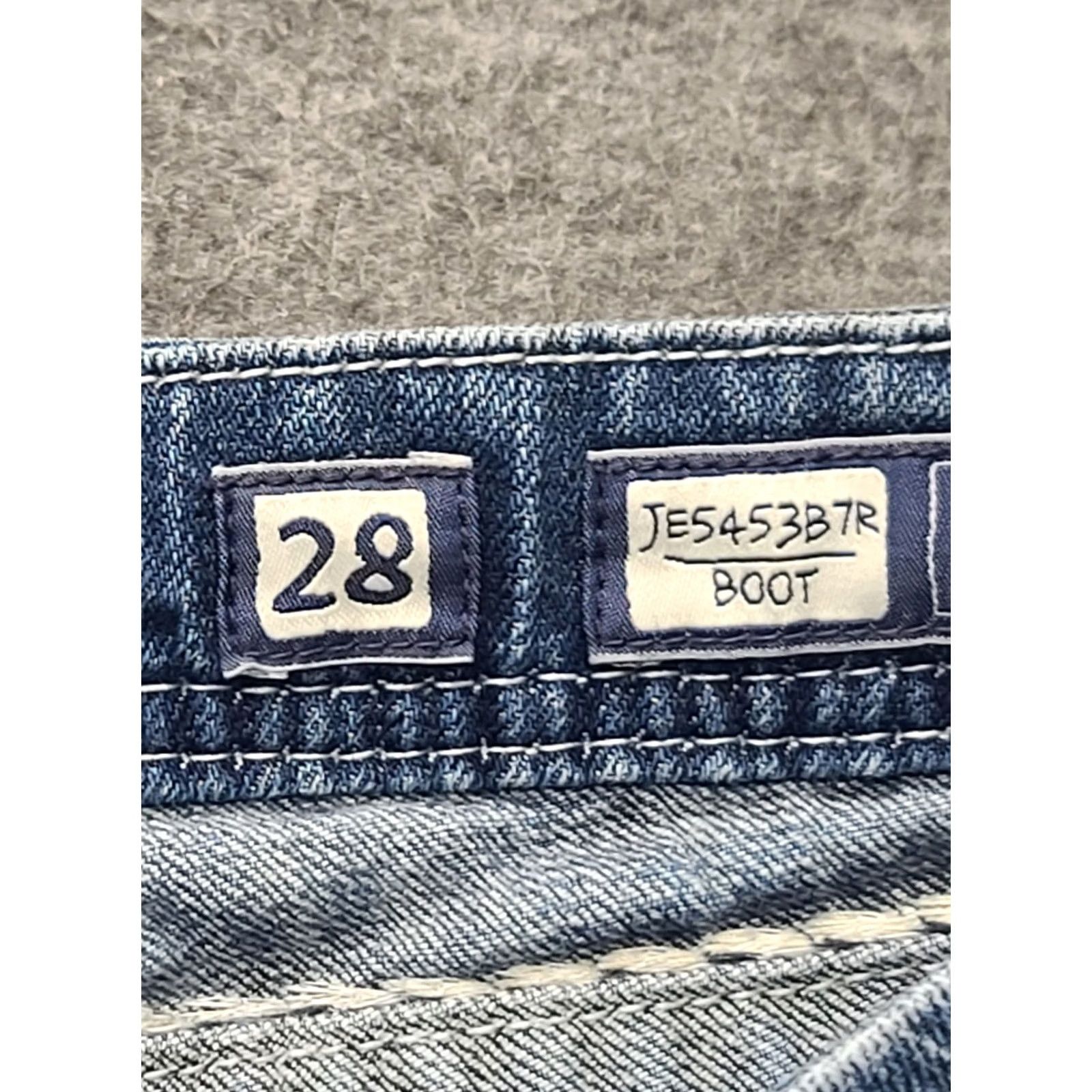 Miss Me Miss Me Jeans 28x28 Jeans Regular 28 Blue Embroidered Rhinestone Embellished Mid Rise Bootcut Denim Womens - 5-Pocket Style Western 28in Inseam XS? Size 28" / US 6 / IT 42 - 3 Thumbnail
