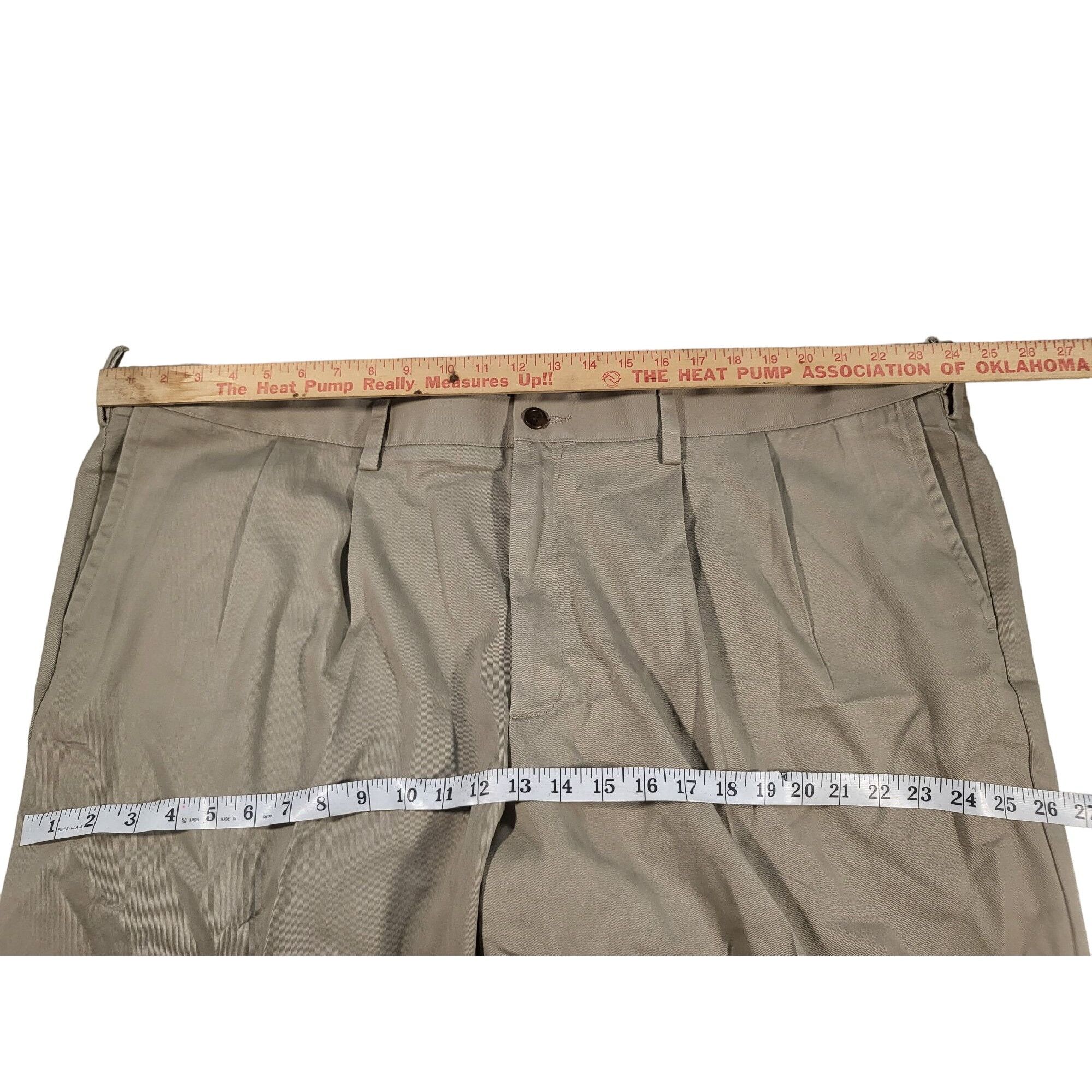 Dockers Dockers Easy Khaki Pants Men Sz 52X32 Comfort Waistband Wrin Size US 44 / EU 60 - 3 Thumbnail