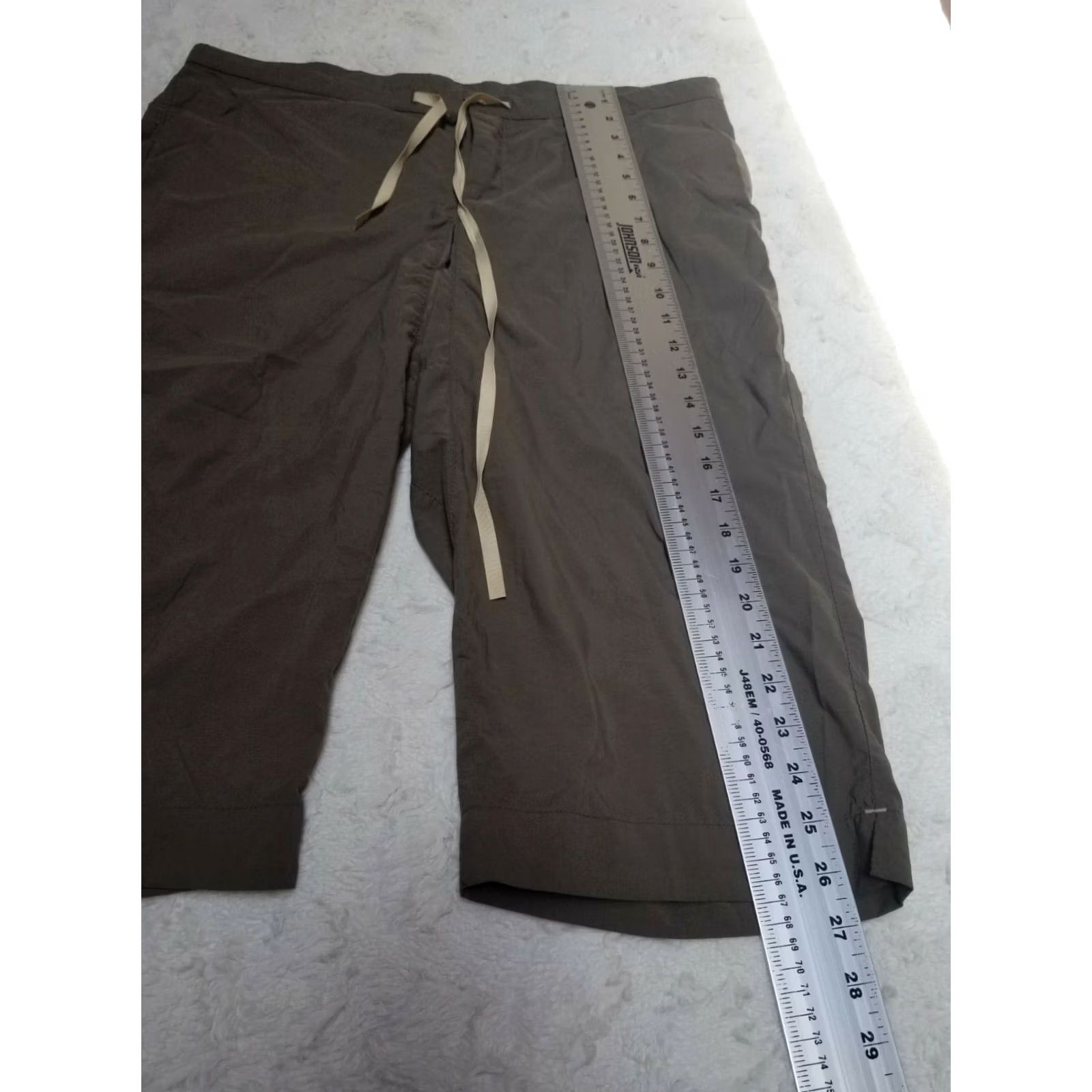 Athleta Athleta Womens Activewear Cropped Capri Pants Button Fly Drawstring Medium Brown Size 32" / US 10 / IT 46 - 6 Thumbnail