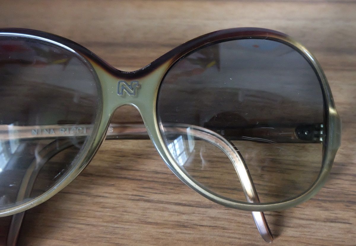 Nina Ricci Vintage Nina Ricci France Handmade Sunglasses Size ONE SIZE - 2 Thumbnail