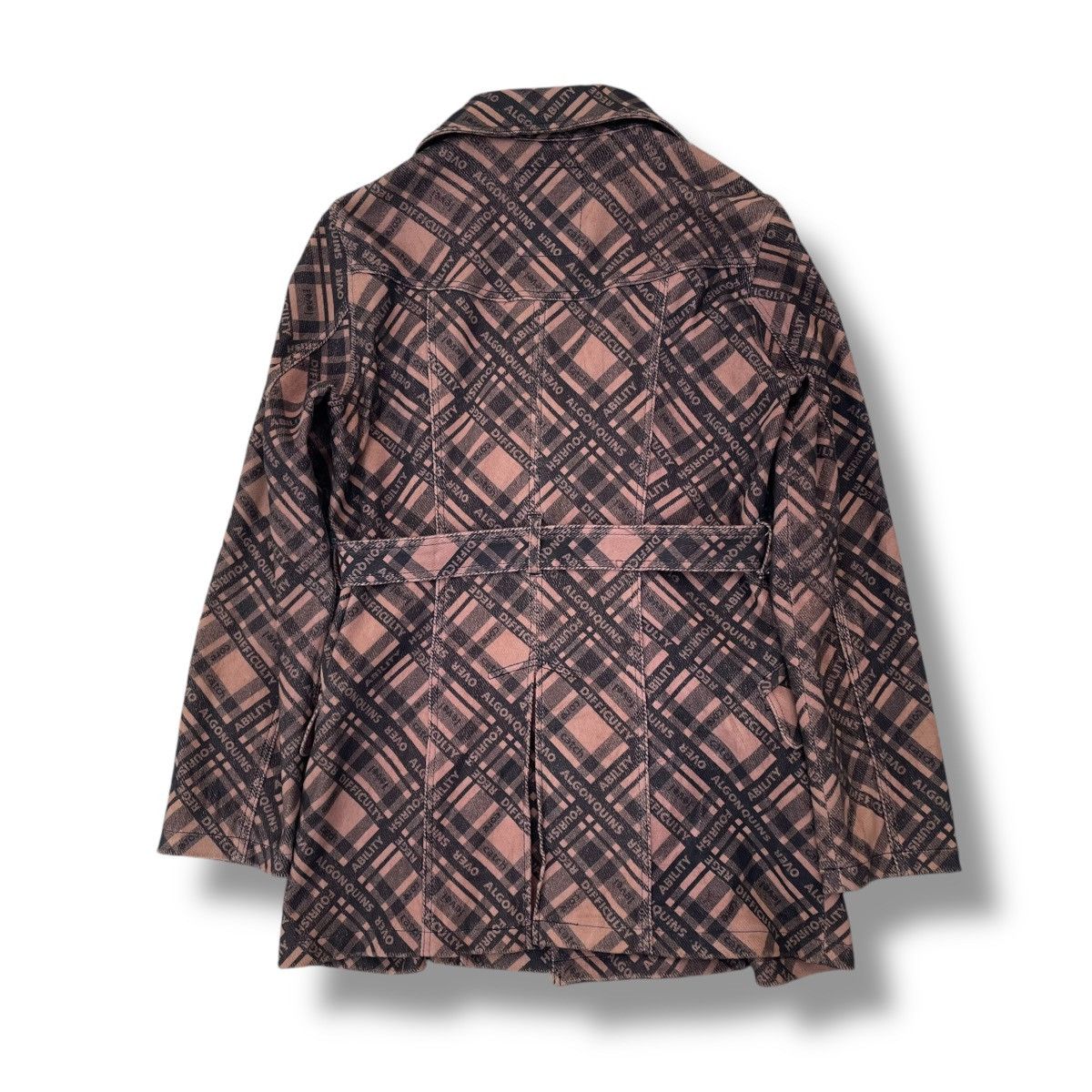 20471120 × Beauty Beast × Japanese Brand 🇯🇵 ALGONQUINS FULL PRINT WORDING BELTED TRENCH COAT Size M / US 6-8 / IT 42-44 - 3 Thumbnail