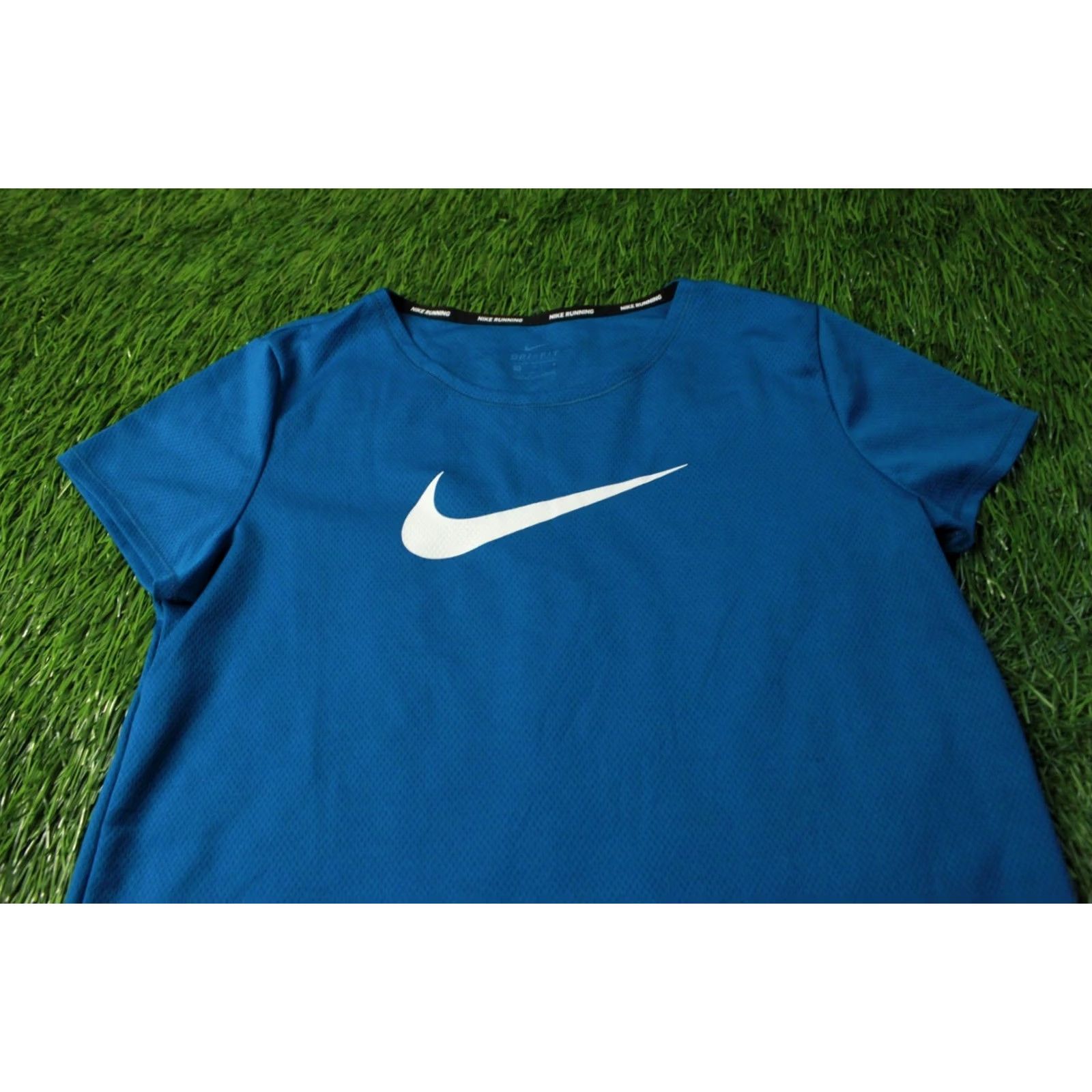 Nike NIKE DRI-FIT RUNNING SHIRT Women M Blue Nike Dri-FIT Run Training 2021 Shirt Jersey Short Sleeve Mens Womens Size M / US 6-8 / IT 42-44 - 2 Thumbnail