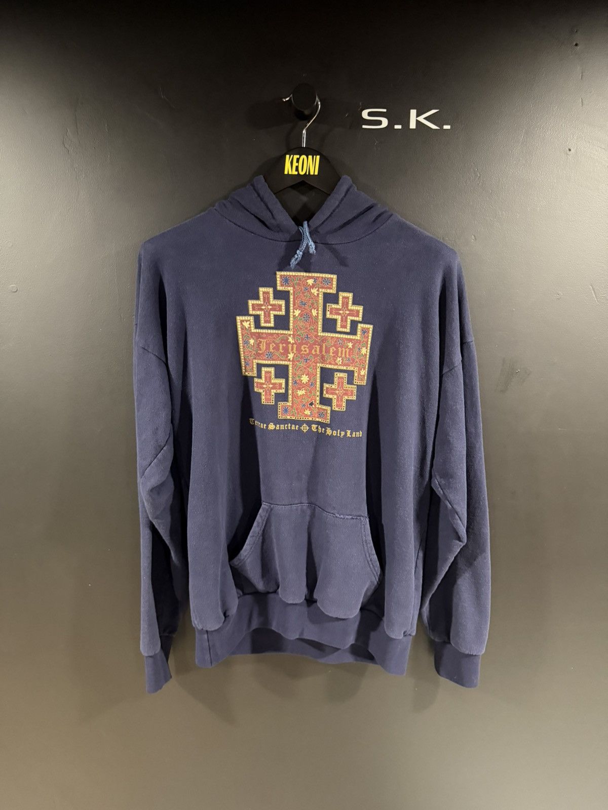 Vintage 2000s Y2K Vintage Jerusalem God Jesus Faded Hoodie XL Size US XL / EU 56 / 4 - 1 Thumbnail
