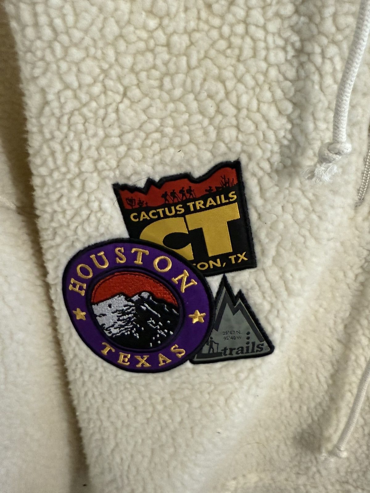 Travis Scott Travis Scott Cactus Trails Half Zip Sherpa Hoodie in Cream Size US XL / EU 56 / 4 - 3 Thumbnail