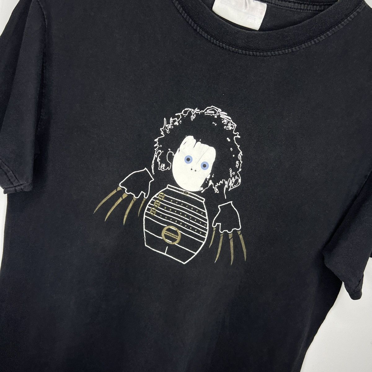Vintage Vintage Edward Scissorhands t-shirt Size US M / EU 48-50 / 2 - 5 Thumbnail