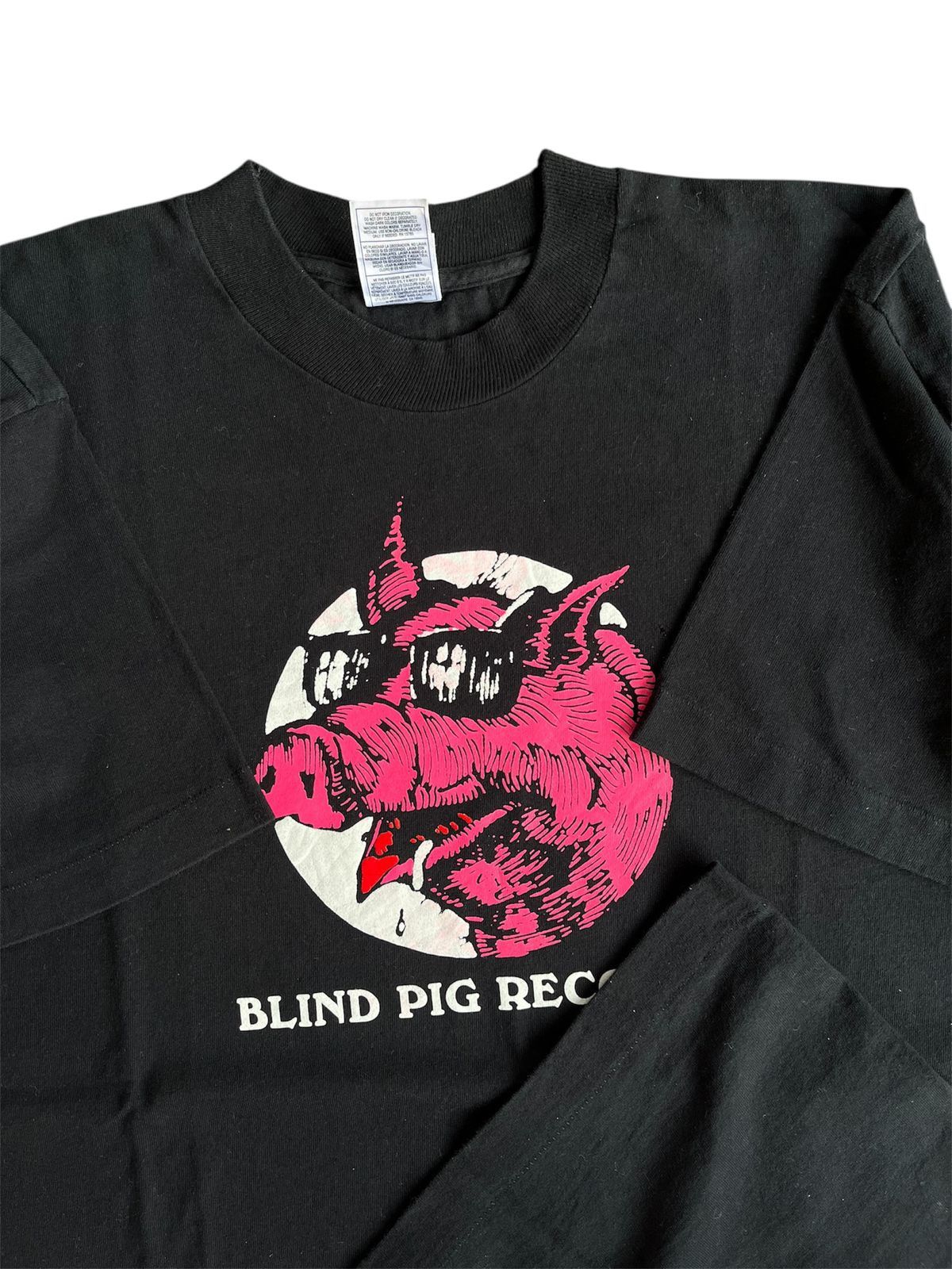 Band Tees 90s Blind Pig Records Blues Tshirt Size US XL / EU 56 / 4 - 3 Thumbnail