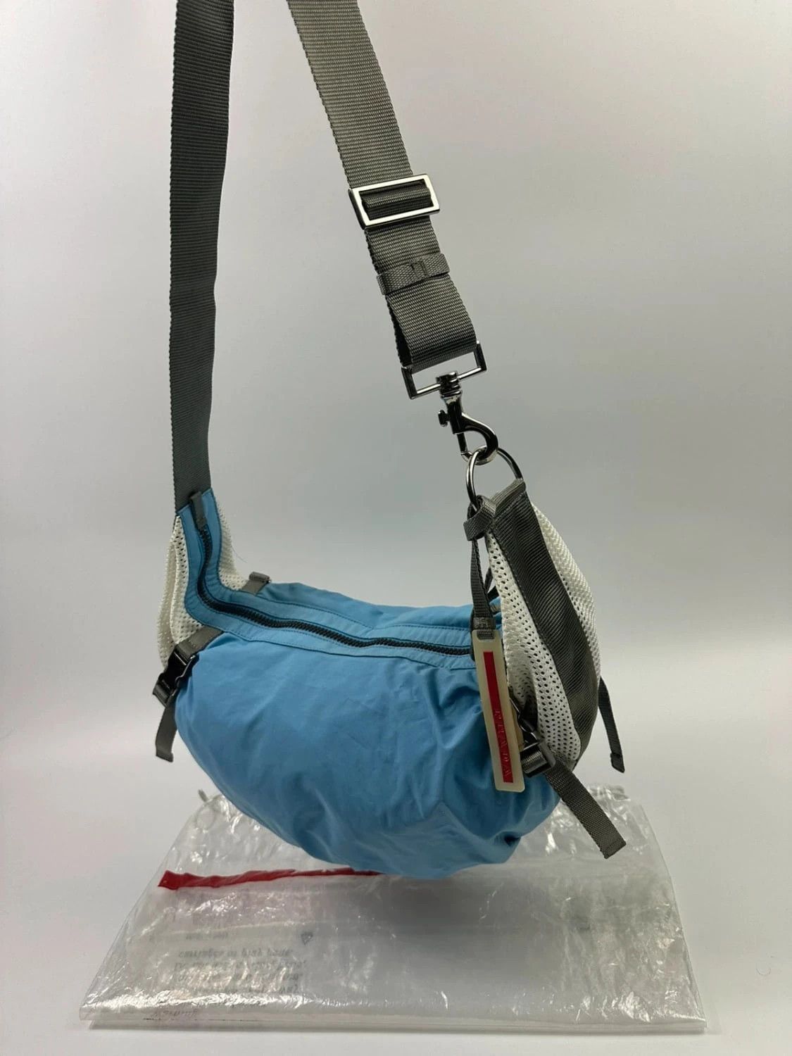 Prada Prada Sport 00´s Mesh Sky Blue Sling Bag Size ONE SIZE - 3 Thumbnail