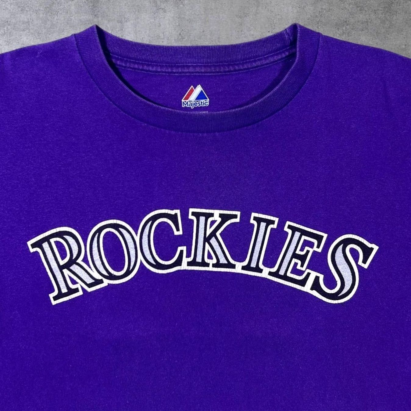 Vintage Majestic Rockies Little League Baseball Graphic Purple T-Shirt Medium Mens Short Sleeve Logo Front Back 20.5” 28” 8.5” WL267 Size US M / EU 48-50 / 2 - 4 Thumbnail