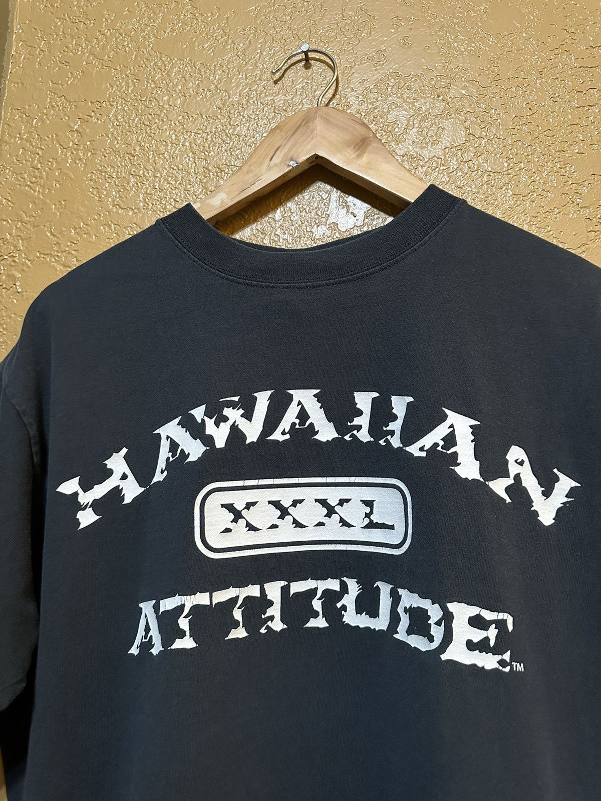 Vintage faded vintage Hawaiian Attitude T Shirt large 4gseller Size US L / EU 52-54 / 3 - 2 Thumbnail