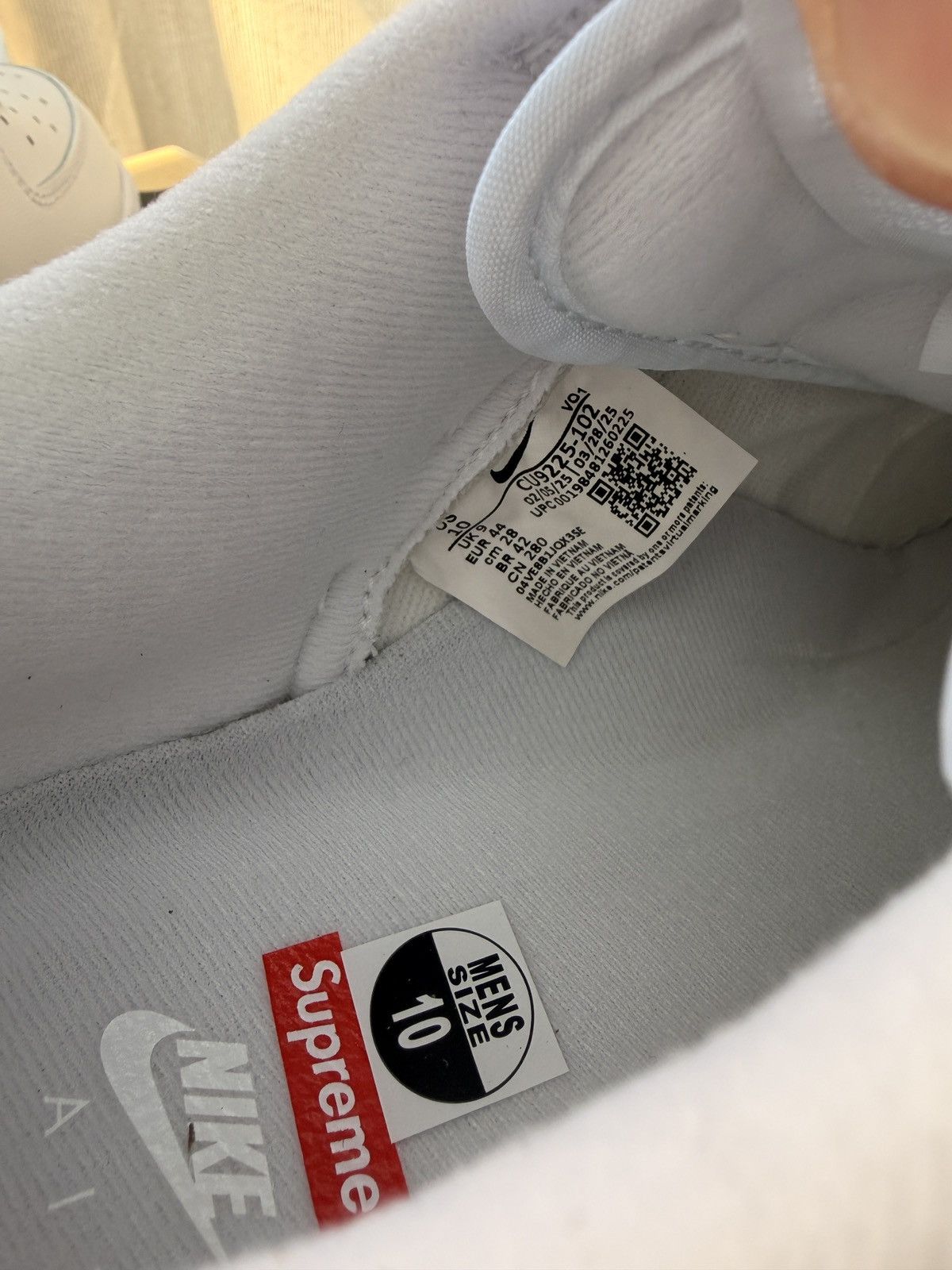 Nike × Supreme Nike Air Force 1 Low Supreme White Black Size US 10 / EU 43 - 8 Thumbnail