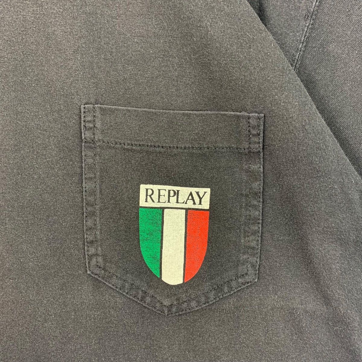 Replay × Vintage Vintage REPLAY SHIRT big spellout italian designer tee Size US L / EU 52-54 / 3 - 8 Thumbnail