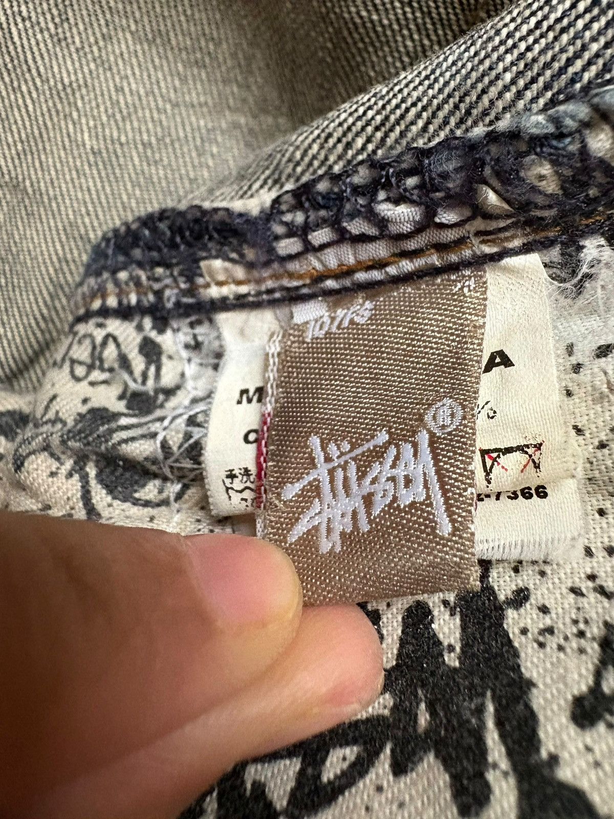 Stussy Vintage Stussy Rusty Mud Wash Distressed Loose Baggy Jeans Size US 32 / EU 48 - 9 Thumbnail
