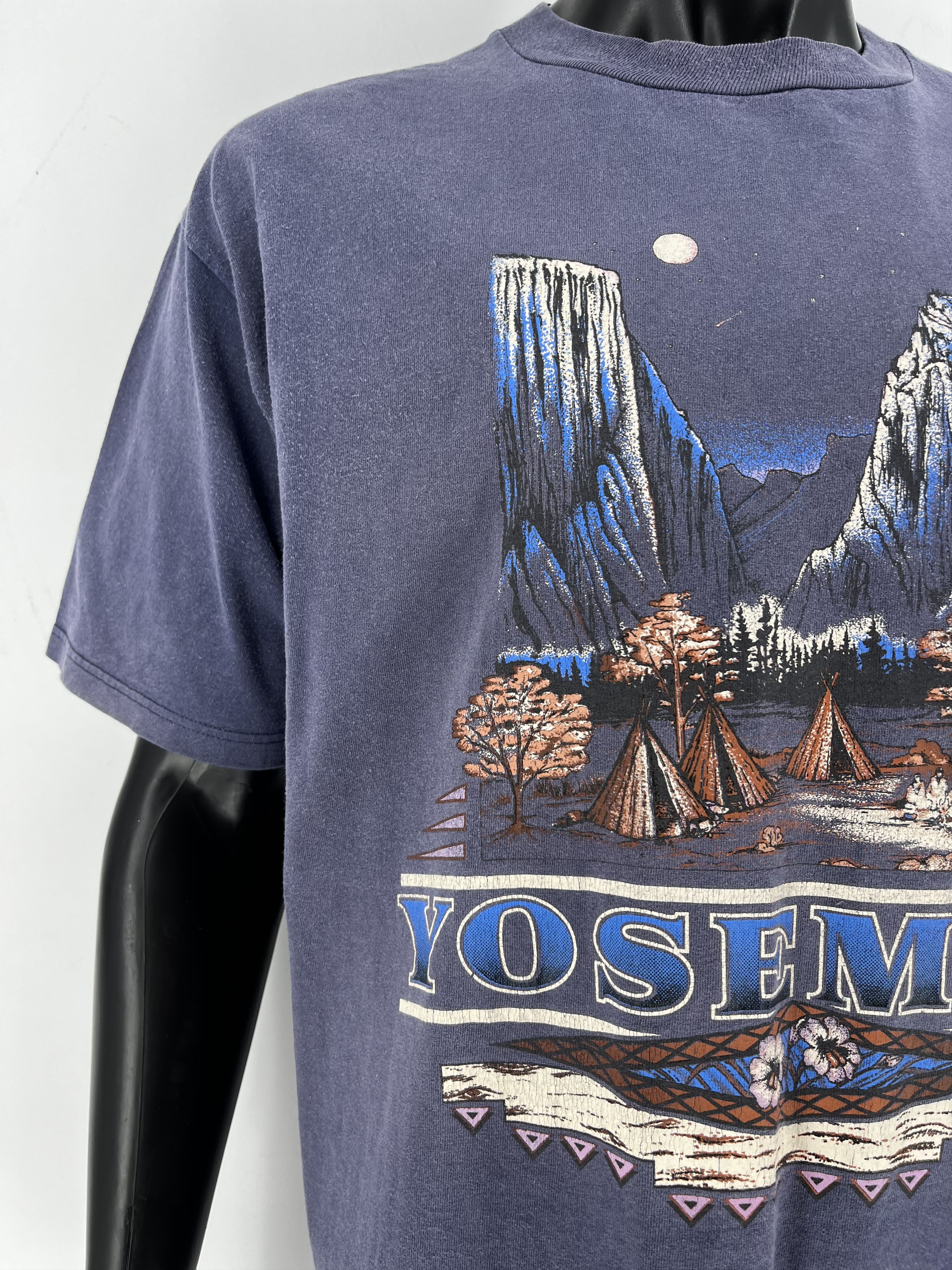 Vintage Vintage Yosemite Park Mountain Camp Moon Graphic Purple Size US XL / EU 56 / 4 - 10 Thumbnail
