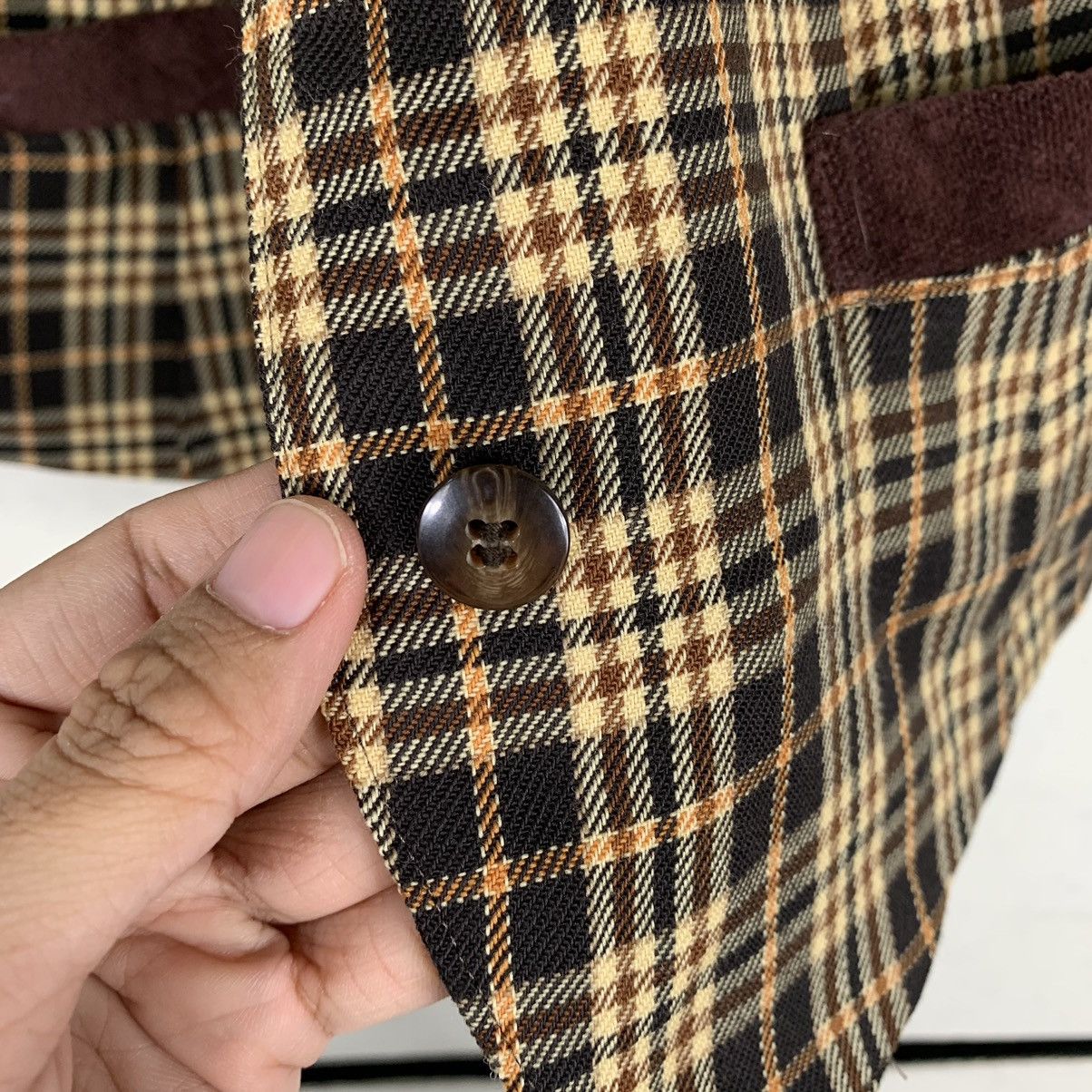 Balenciaga Balenciaga Nova Check Vest Size L / US 10 / IT 46 - 13 Thumbnail