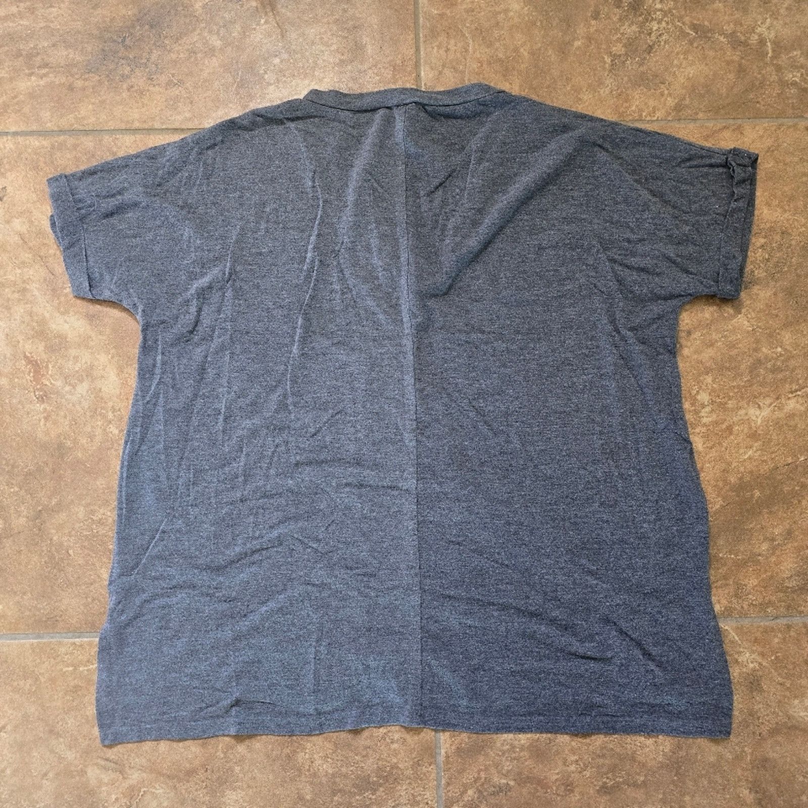 Other Grey Embrace Life Vneck Short Sleeve Size XL / US 12-14 / IT 48-50 - 2 Thumbnail