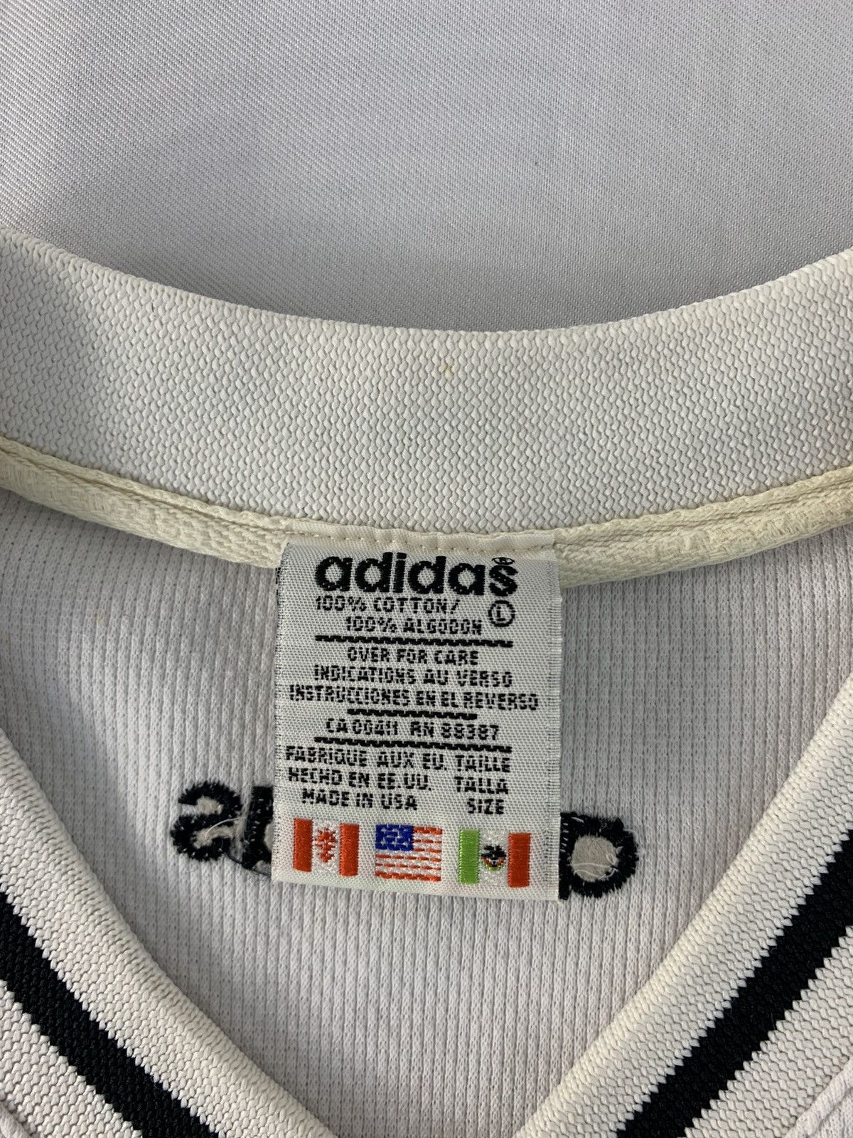 Adidas 90s Adidas Trifoil Trikot Striped Chest V Neck Printed Tee Size US XL / EU 56 / 4 - 5 Thumbnail