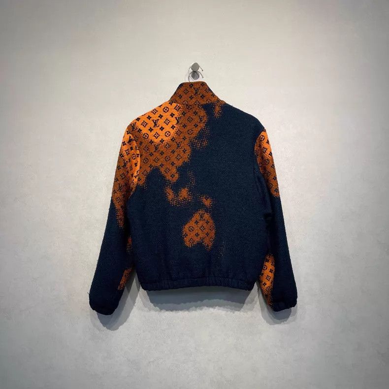 Louis Vuitton Louis Vuitton Logo Full Print Burning Cloud Jacket Size US S / EU 44-46 / 1 - 2 Thumbnail