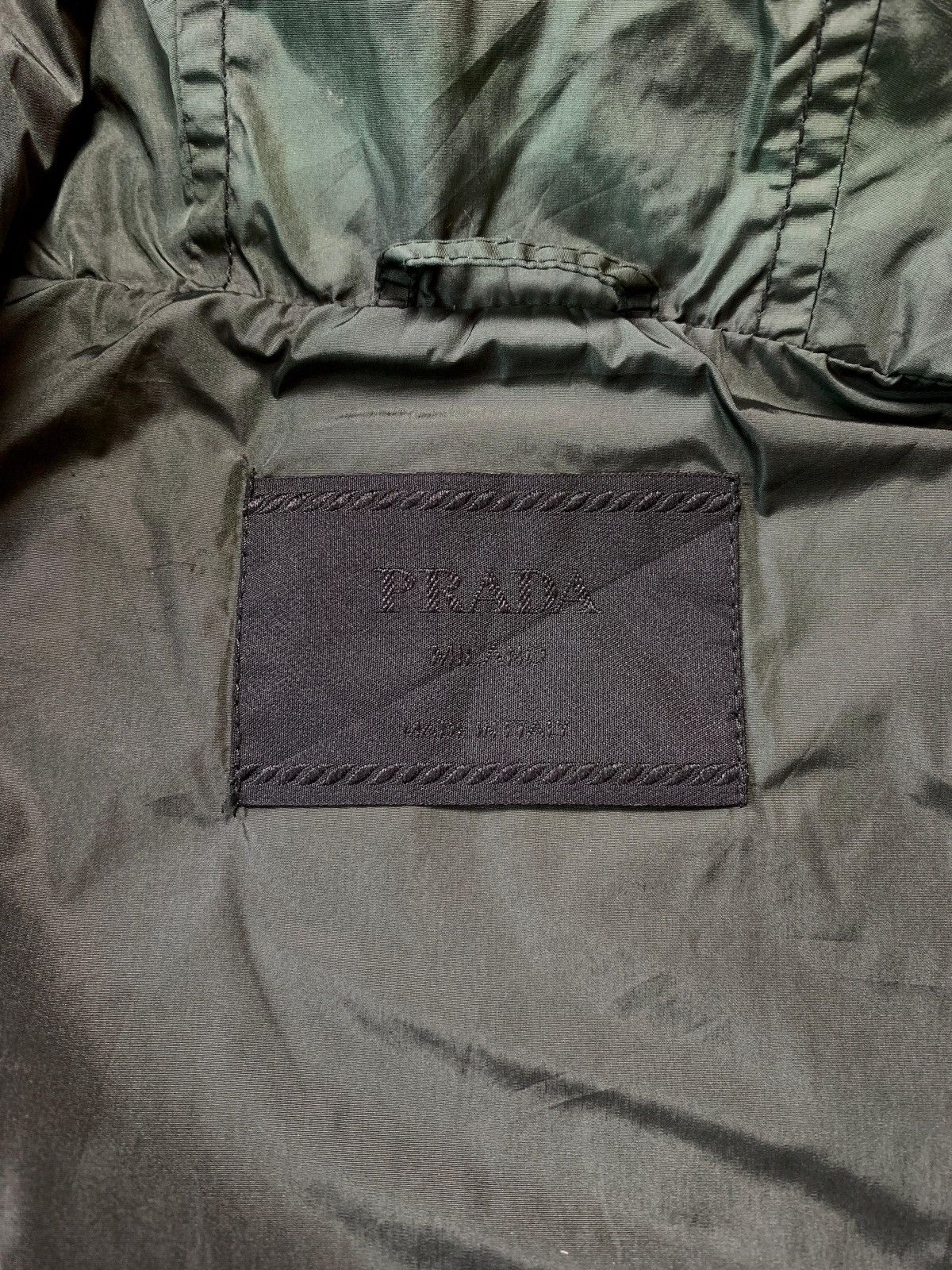 Prada FREE TAX! 2000s Dark Green Light Nylon Jacket Size US S / EU 44-46 / 1 - 9 Thumbnail