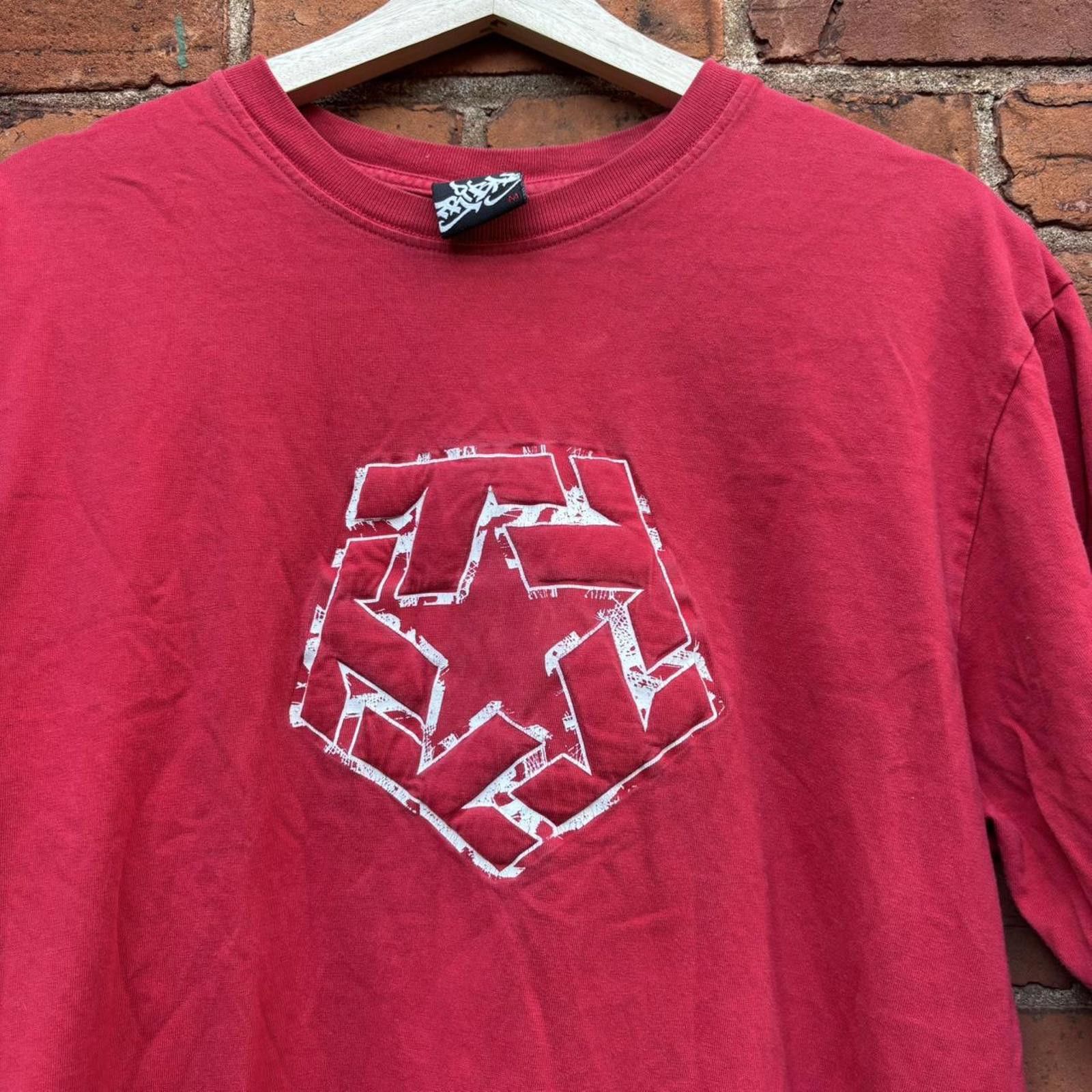 Other Vintage tribal gear t shirt 00s M Size US M / EU 48-50 / 2 - 2 Thumbnail