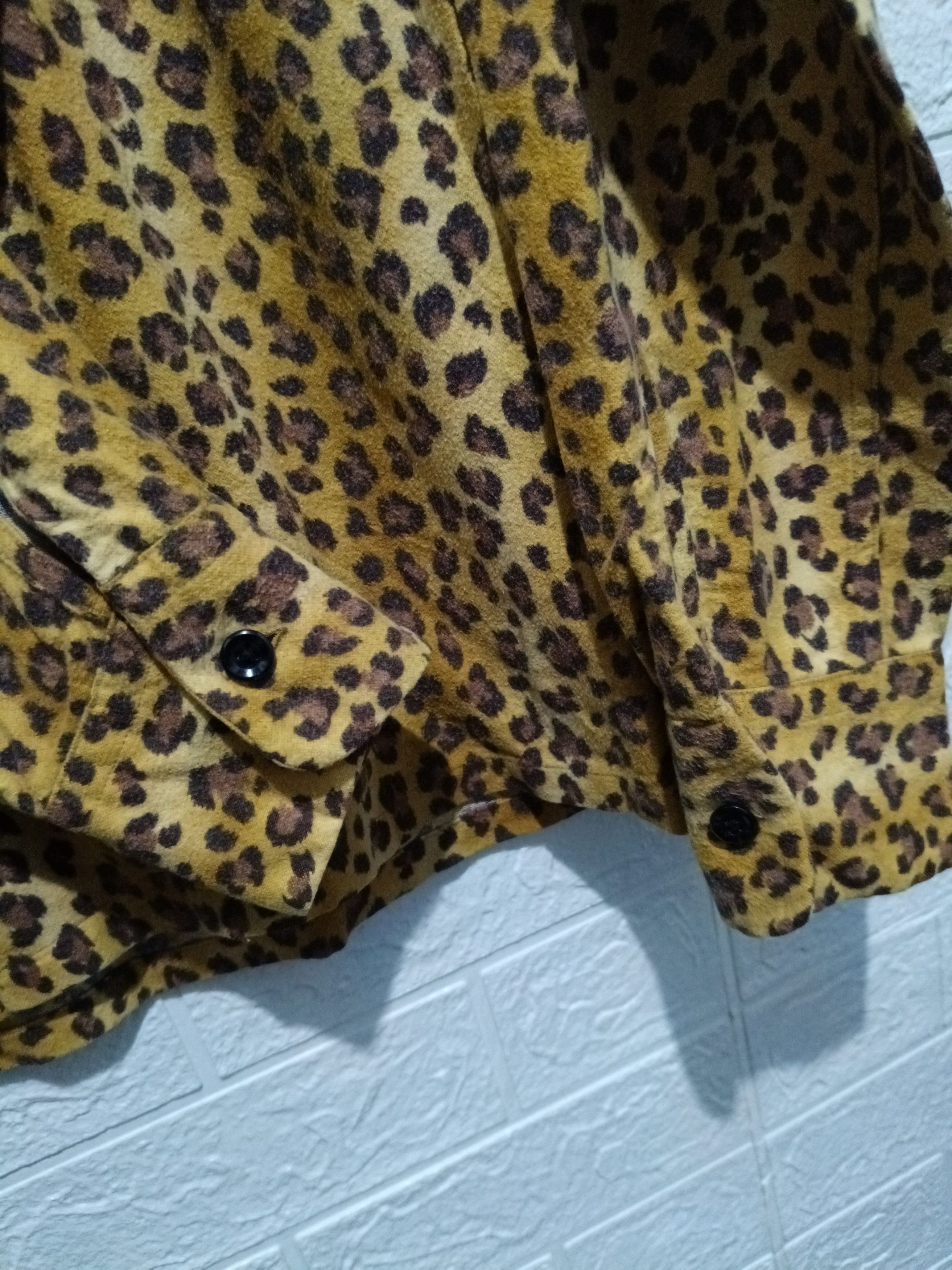 Beams Japan Vintage beams Japan leopard Size US M / EU 48-50 / 2 - 4 Thumbnail