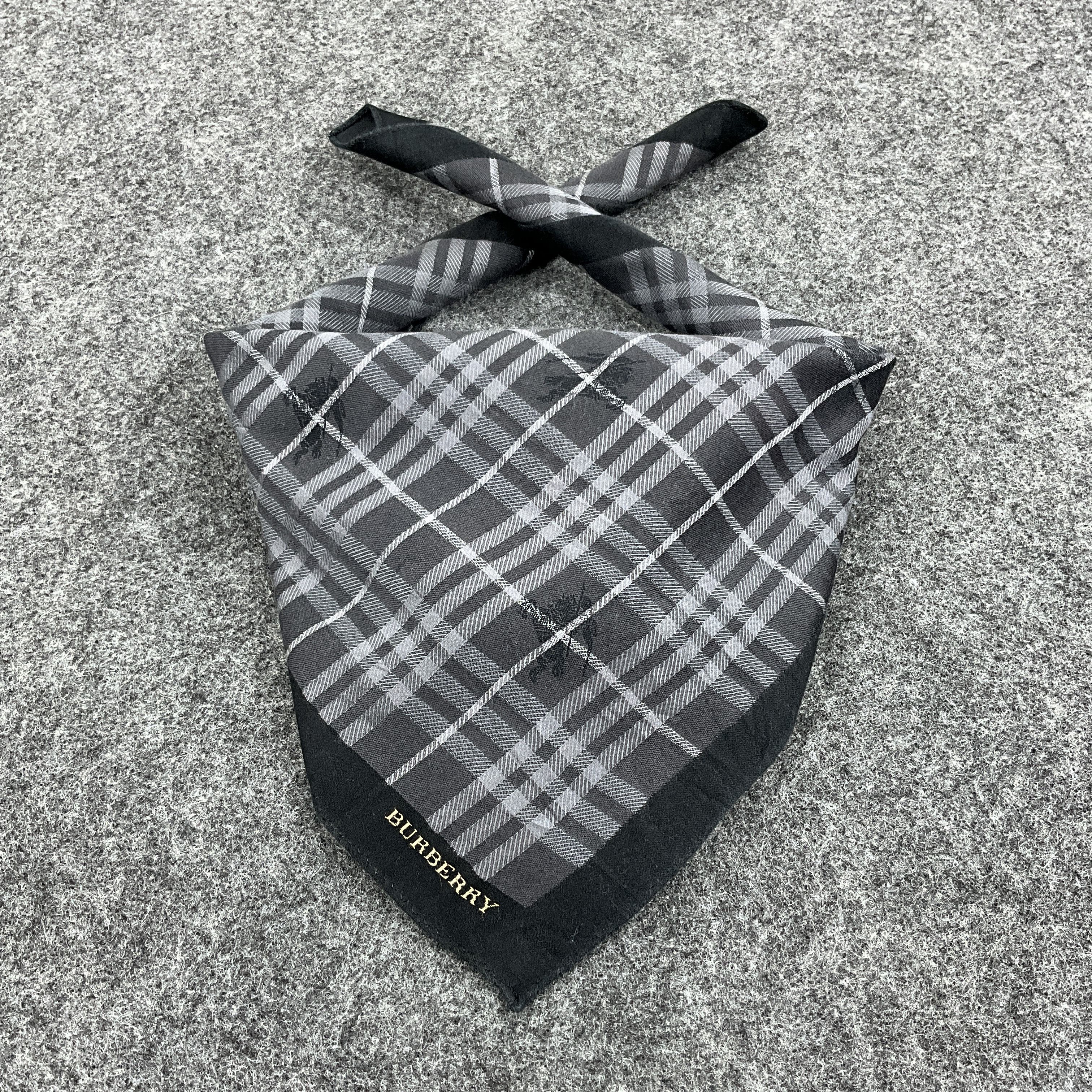 Burberry × Vintage Burberry Handkerchief / Bandana / Neckerchief B063 Size ONE SIZE - 2 Thumbnail