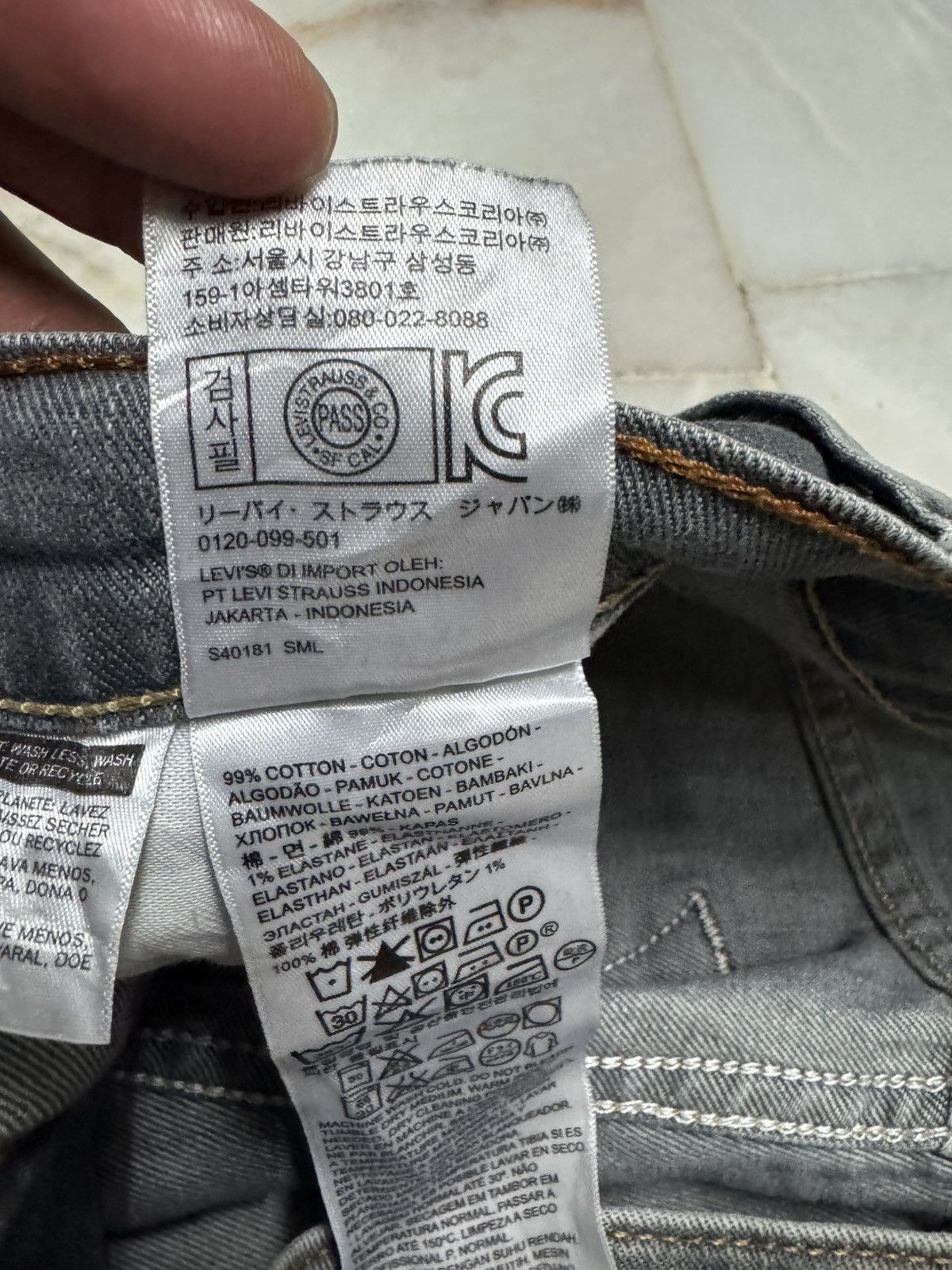 Levi's THRASHED VINTAGE Y2K LEVI'S STONED WASHED DISTRESSED Size US 31 - 20 Thumbnail