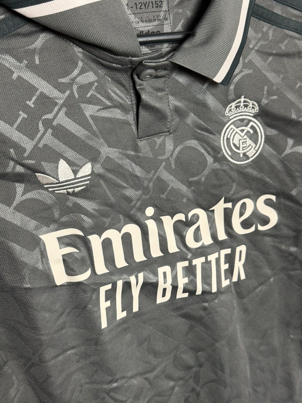 Adidas KIDS New Real Madrid 24/25 Third Bellingham Football Jersey Size US XS / EU 42 / 0 - 4 Thumbnail