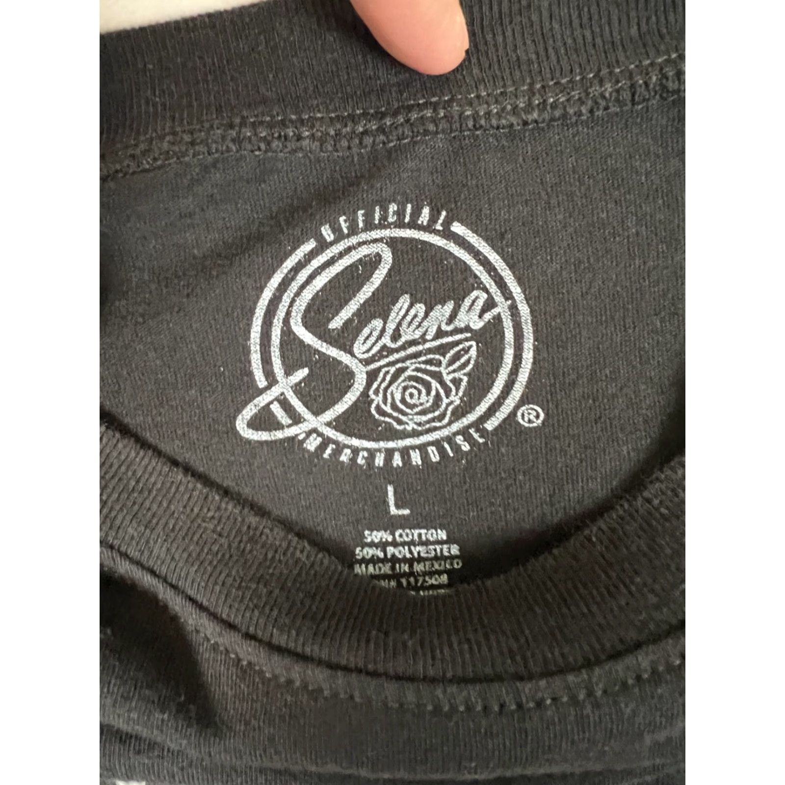 Etro VINTAGE Selena T-Shirt Shortsleeve Crew Neck Cropped Women's L Black Cotton La Leyenda 90s Music Century Size L / US 10 / IT 46 - 6 Thumbnail