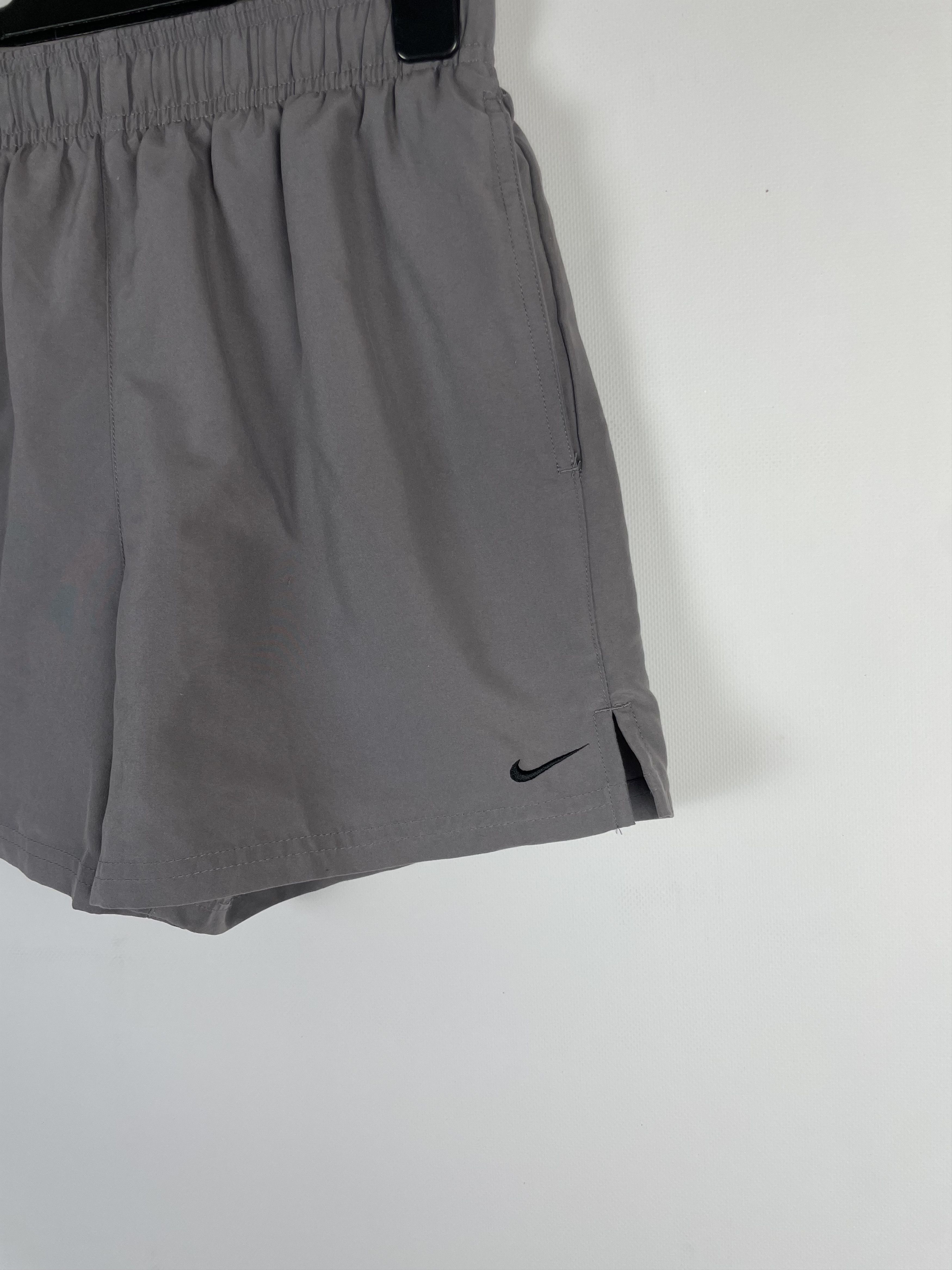 Nike Vintage 90’s Nike Shorts Size US 30 / EU 46 - 4 Thumbnail