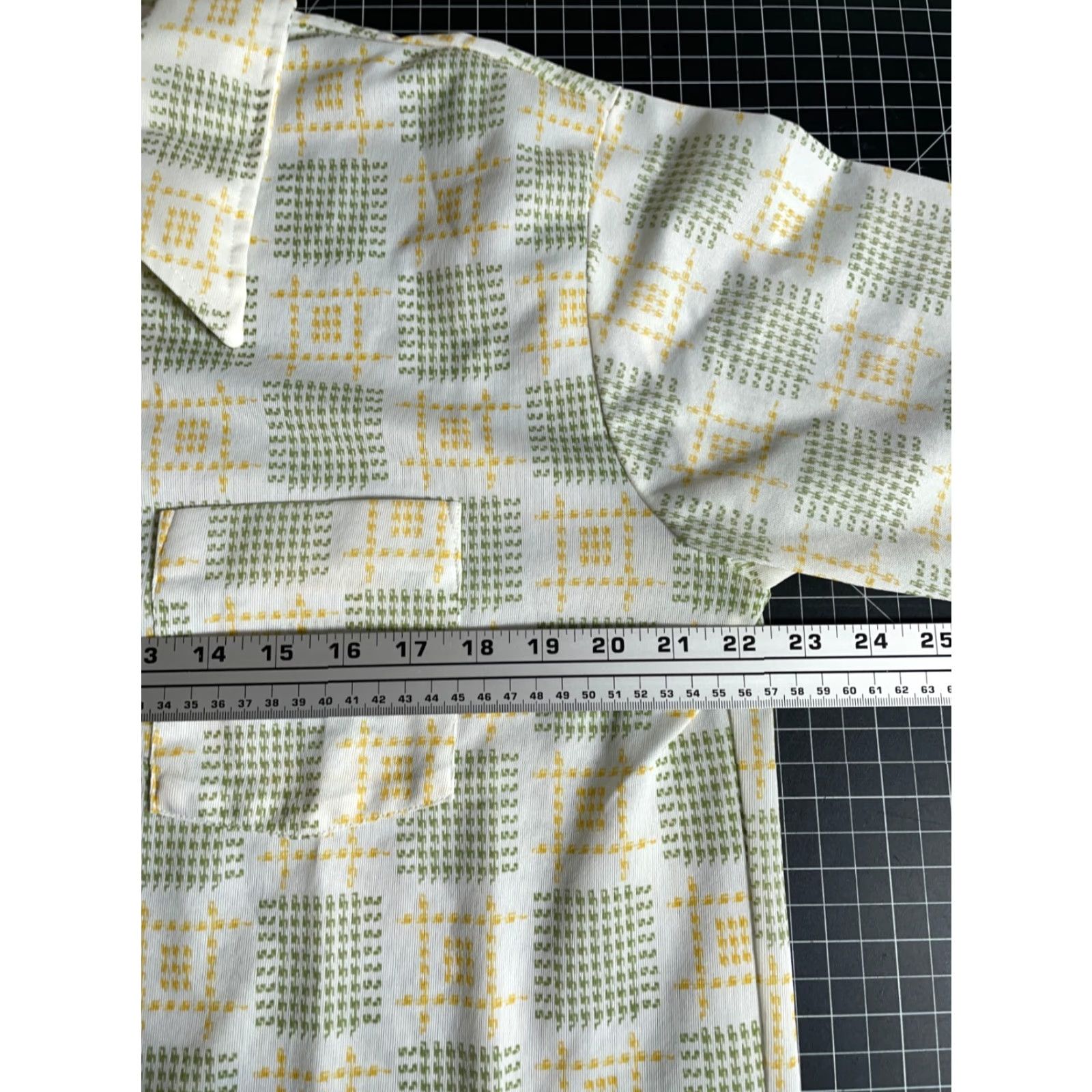Jantzen VINTAGE Jantzen Polo Shirt Men L White Green Check 70s 90s Retro Large Collar Size US L / EU 52-54 / 3 - 5 Thumbnail