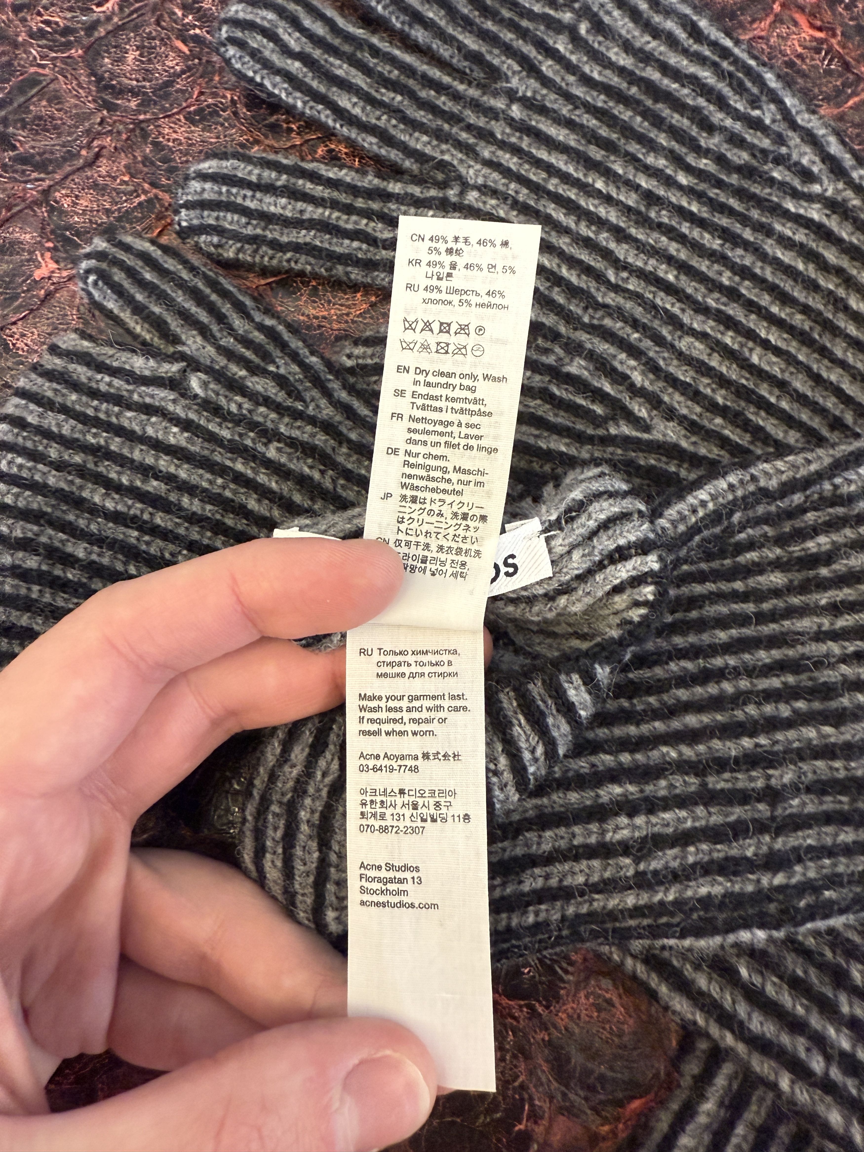 Acne Studios Acne Studios Ribbed Knit Wool Gloves Size ONE SIZE - 8 Thumbnail