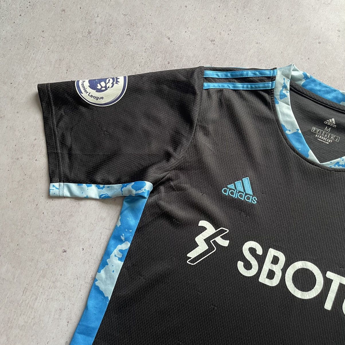Adidas ADIDAS LEEDS UNITED LUFC SOCCER JERSEY Y2K HOME Size US M / EU 48-50 / 2 - 2 Thumbnail