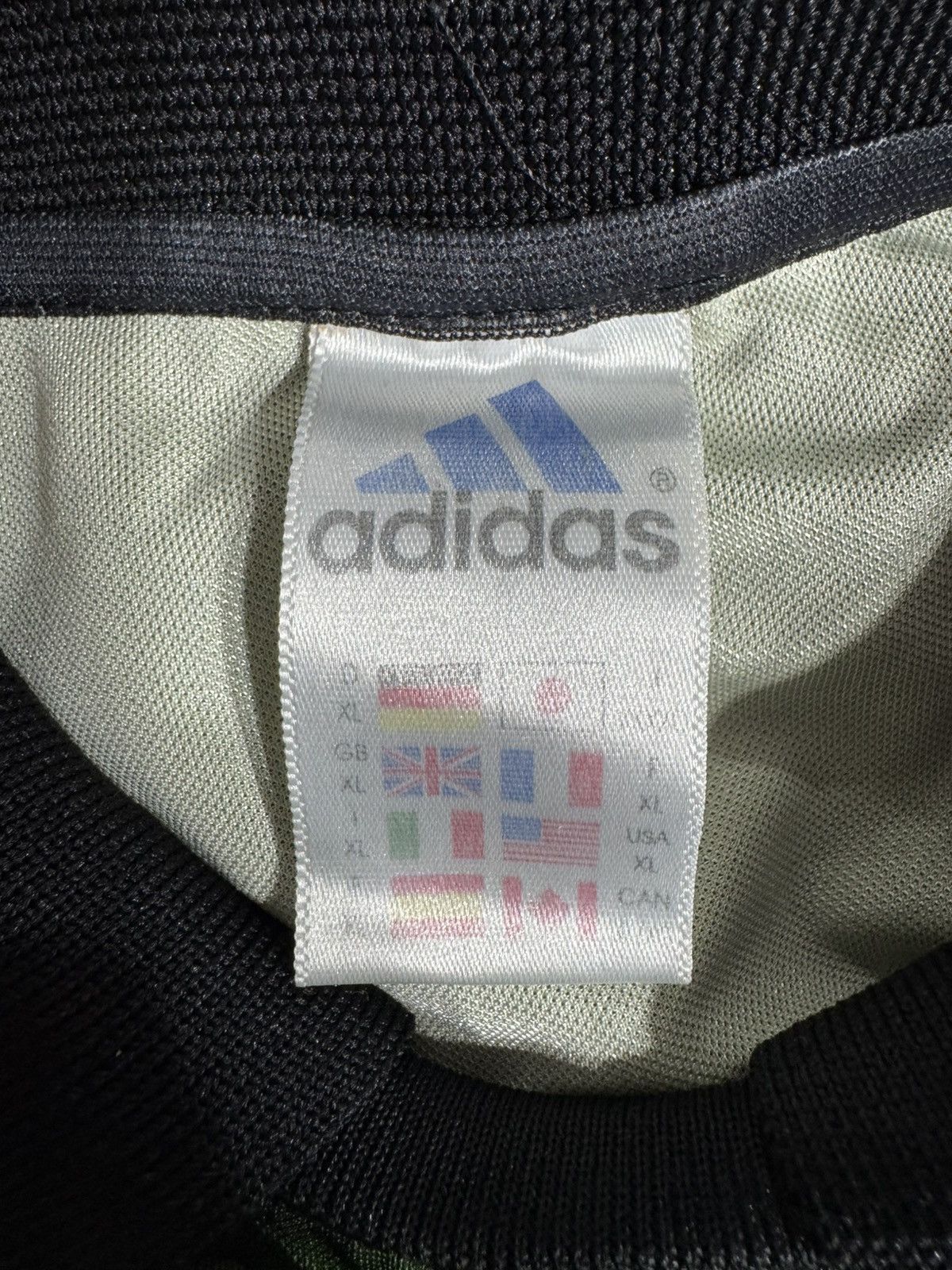 Adidas Adidas Equipment Deutschland 2000/2001 XL soccer jersey Size US XL / EU 56 / 4 - 6 Thumbnail