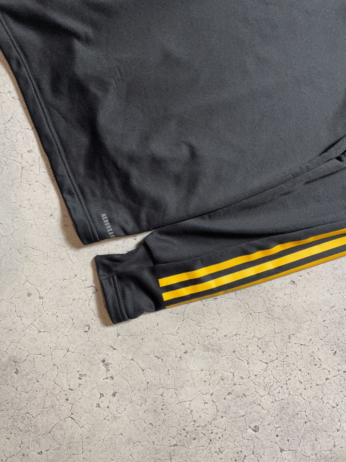 Adidas Vintage Adidas FC Celtic Y2K Football Hoodie Size US M / EU 48-50 / 2 - 4 Thumbnail