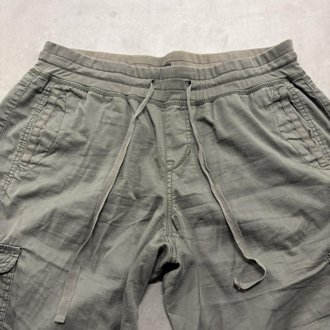 Vintage Crazy Vintage Y2K/2000s Super Baggy Grey Cargo Pants With Adjustable Waist! Size US 34 / EU 50 - 4 Thumbnail