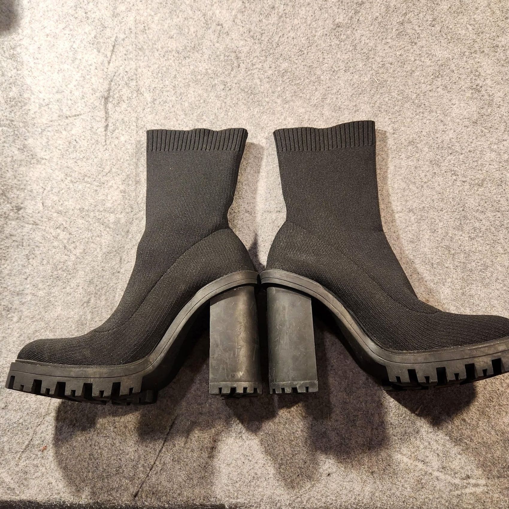 Zara Zara Womens Boots Sock Knit Mid Calf Platform Lug Sole Heel Black 7.5 Casual Party/Cocktail Mens Womens Girls Size US 8 / IT 38 - 2 Thumbnail
