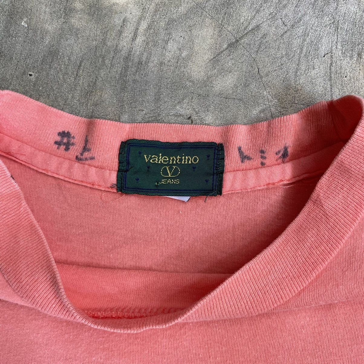 Valentino Vintage Valentino T-Shirt Size US L / EU 52-54 / 3 - 4 Thumbnail