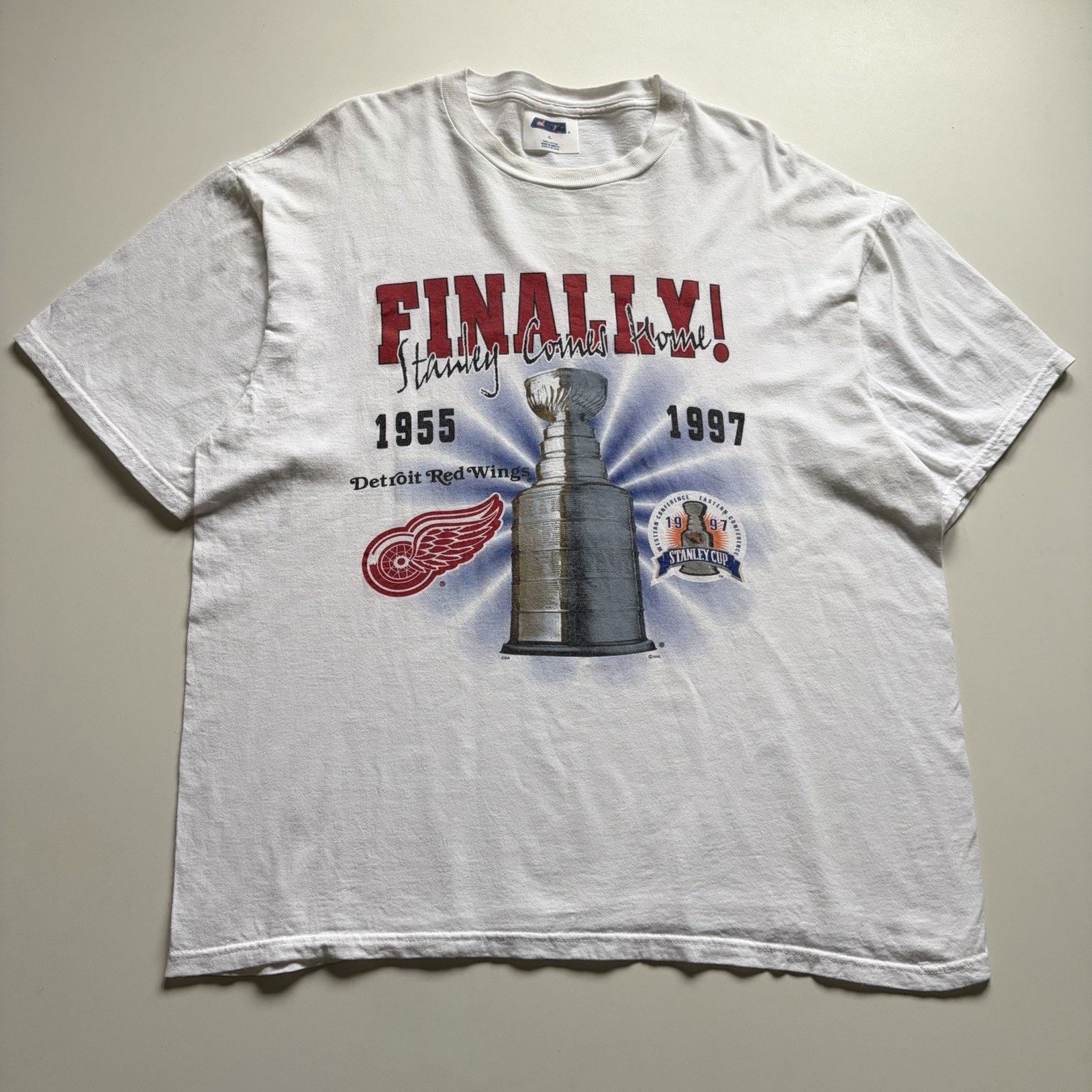 Vintage Vintage 1997 Detroit Red Wings Stanley Cup Shirt XL 90s NHL Size US XL / EU 56 / 4 - 1 Thumbnail