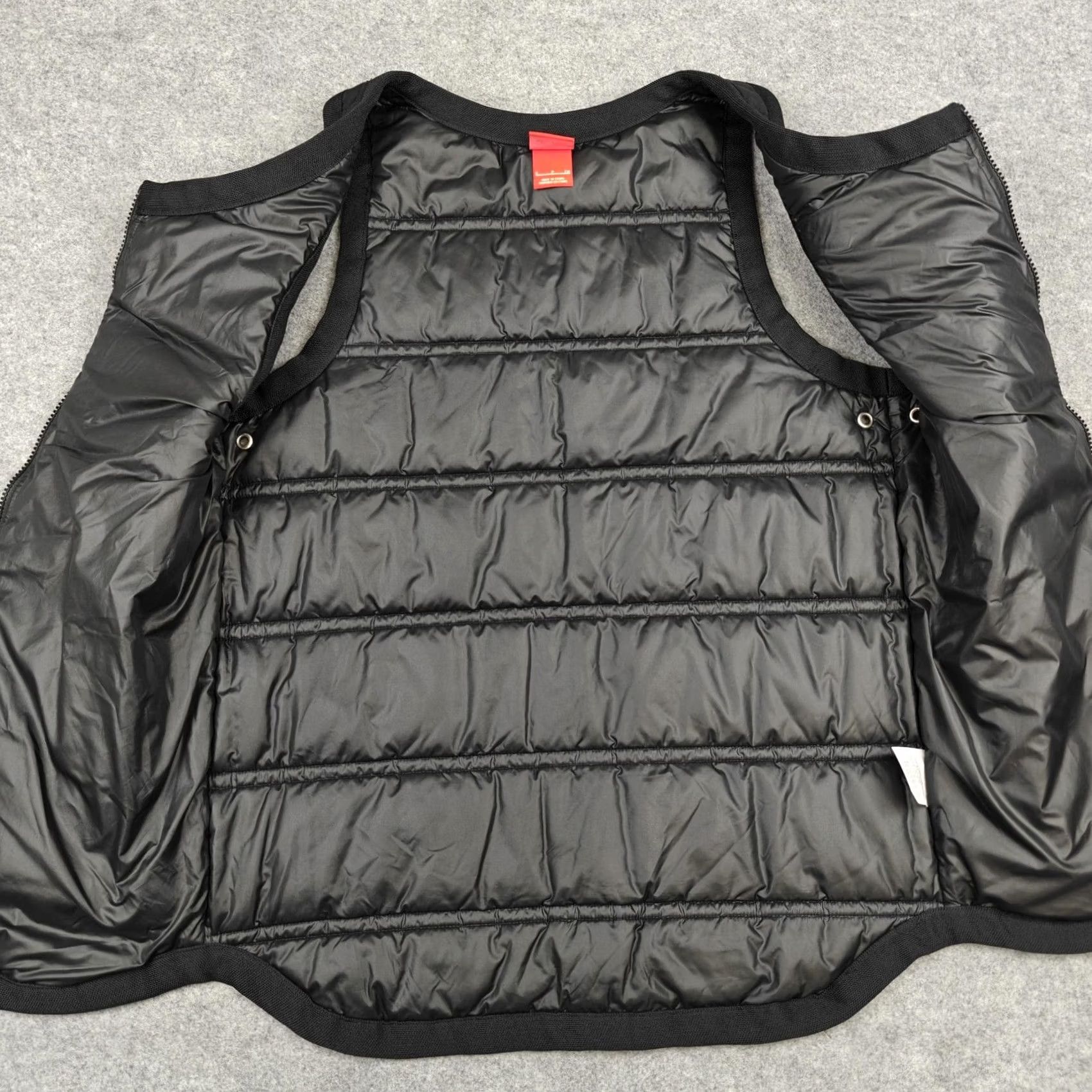 Nike Nike Vest Mens Small Black Air Quilted Puffer Full Zip Canvas Pockets Athletic Shirt Size US S / EU 44-46 / 1 - 5 Thumbnail