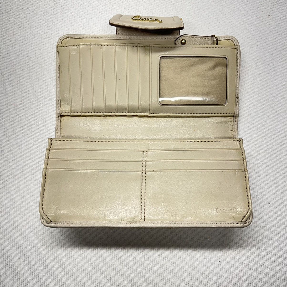 Coach × Vintage Coach Ashley Wallet Ivory Lace Leather Slim Envelope Fold Size ONE SIZE - 11 Thumbnail