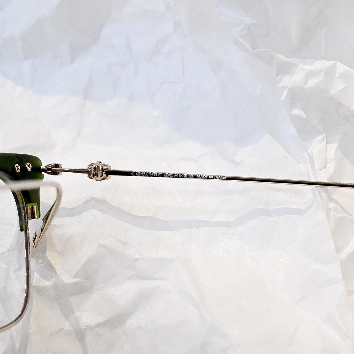 Chrome Hearts CHROME HEARTS SLUNTRADICTION MATTE DARK OLIVE/ GOLD PLATED GLASSES GLASSES Size ONE SIZE - 9 Thumbnail