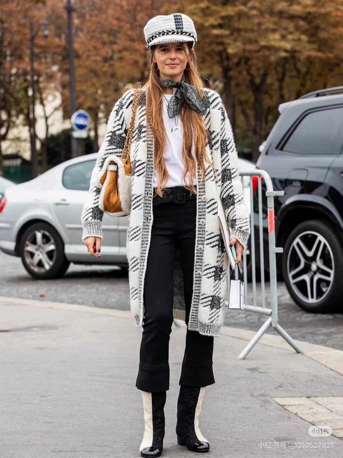 Chanel Chanel 18B Black & White Check Cardigan with Belt Size 36 Size XS / US 0-2 / IT 36-38 - 2 Thumbnail