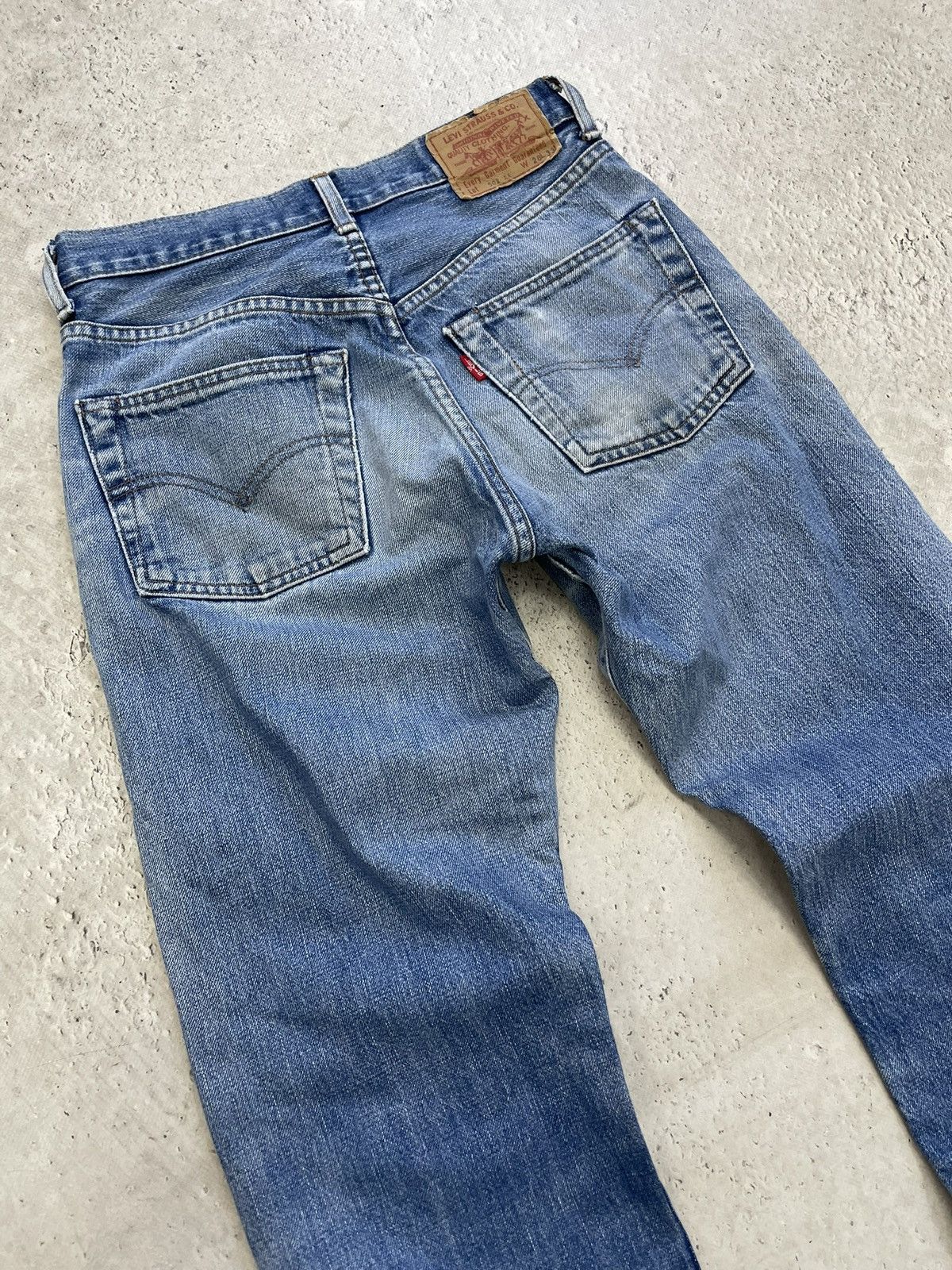 Levi's Levi’s blue jeans faded washed 90s from Japan selvage Size US 28 / EU 44 - 8 Thumbnail