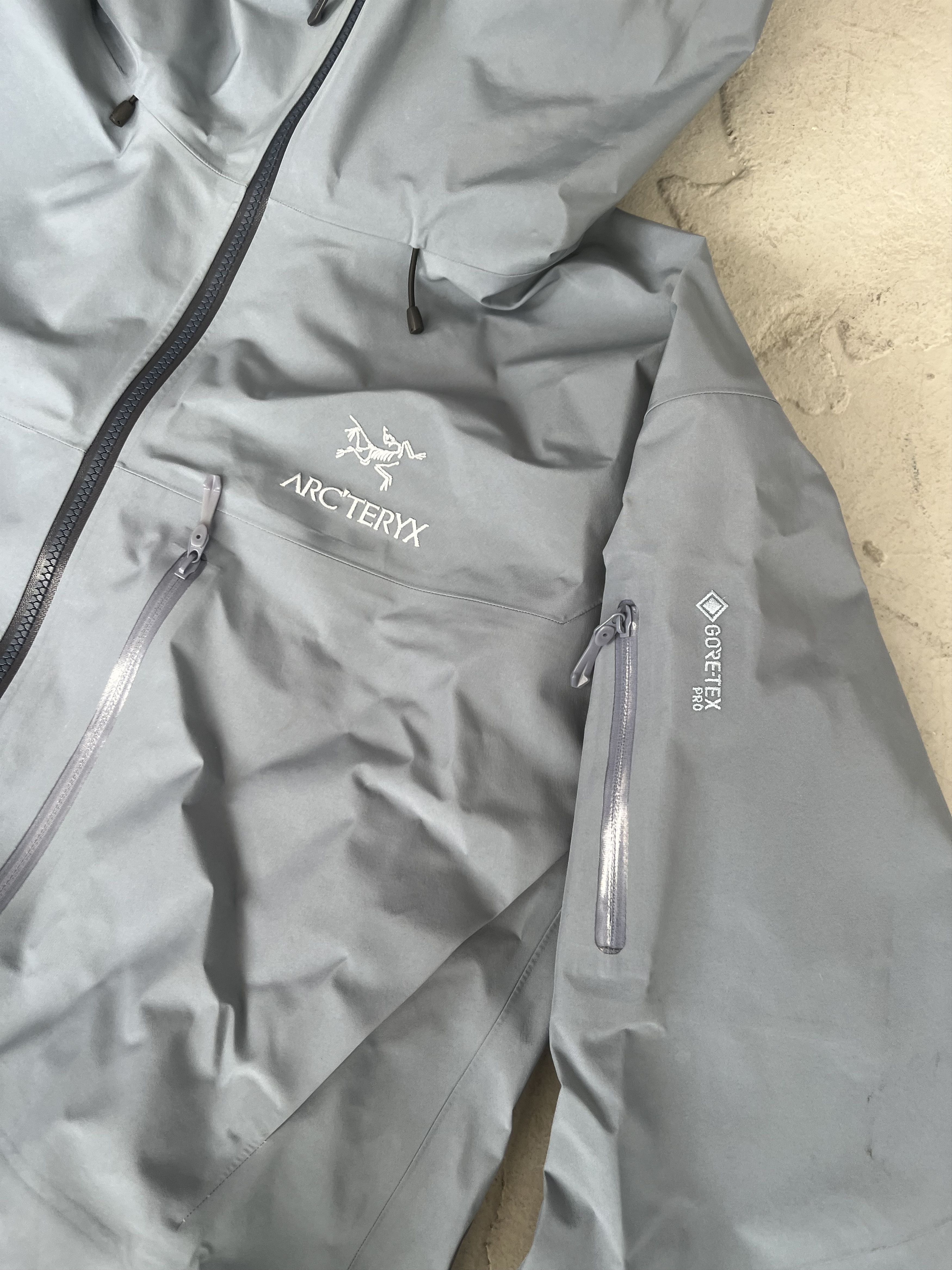 Arc'teryx Arc'teryx Alpha SV Size US XXL / EU 58 / 5 - 2 Thumbnail