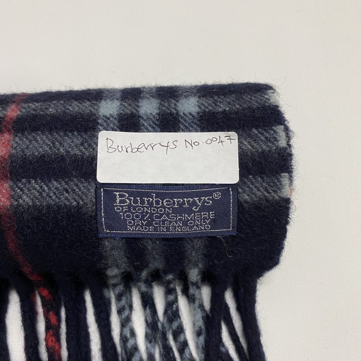 Burberry BURBERRY SCARF MUFFLER BUR047 Size ONE SIZE - 8 Thumbnail