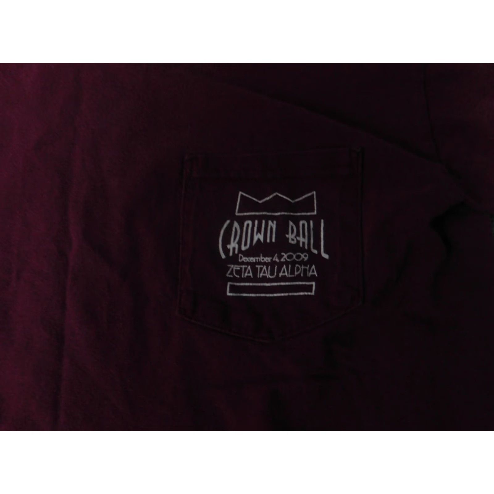 Gildan Gildan Shirt Mens Medium Burgundy Colorful Modern Crew Neck Cotton Blend Polyester Button T-Shirt Short Sleeve Zeta Tau Alpha Reg Size US M / EU 48-50 / 2 - 5 Thumbnail