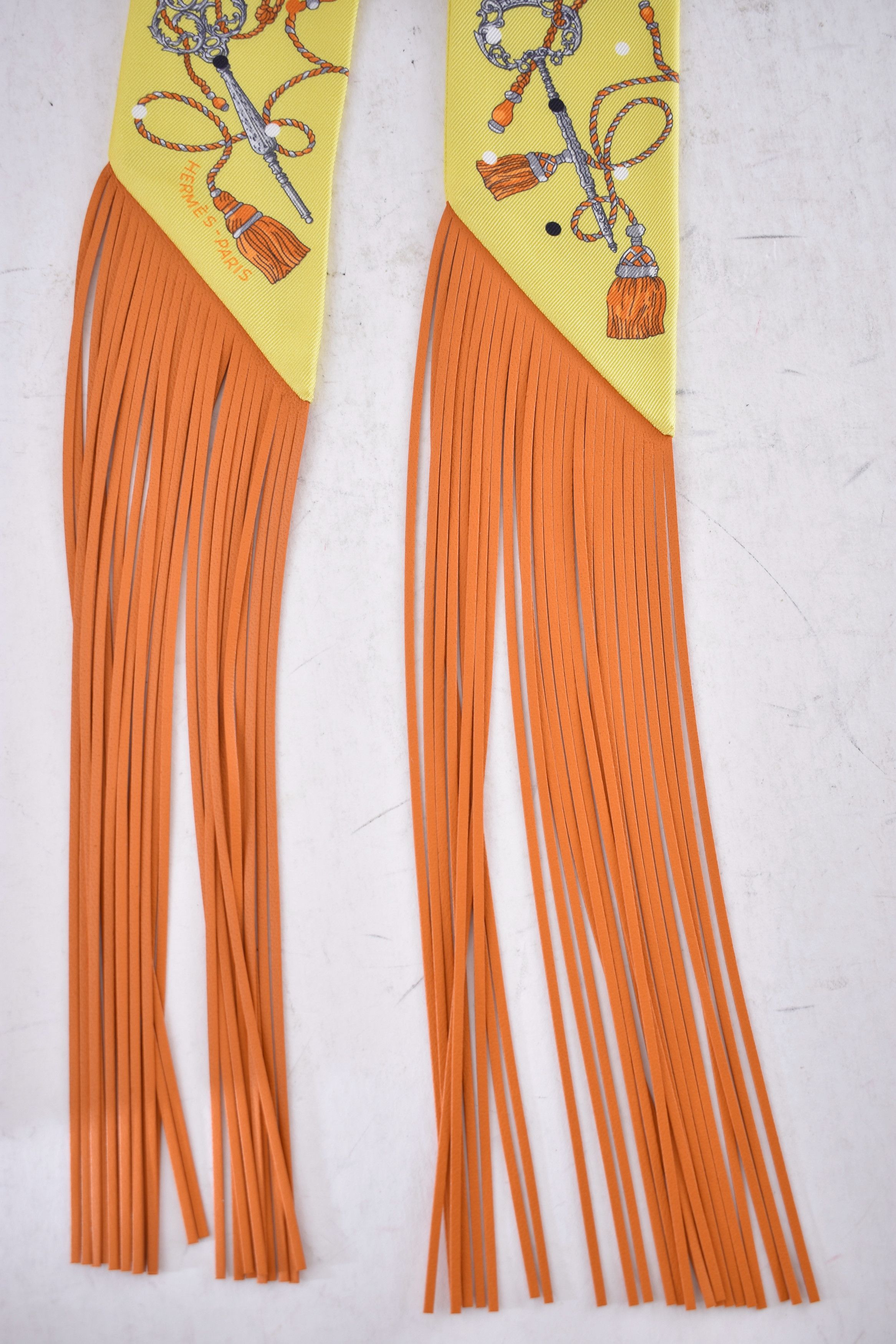 Hermes Scarf Twilly Fringe Leather Les Cles A Pois Jaune Argent Vif Size ONE SIZE - 12 Thumbnail