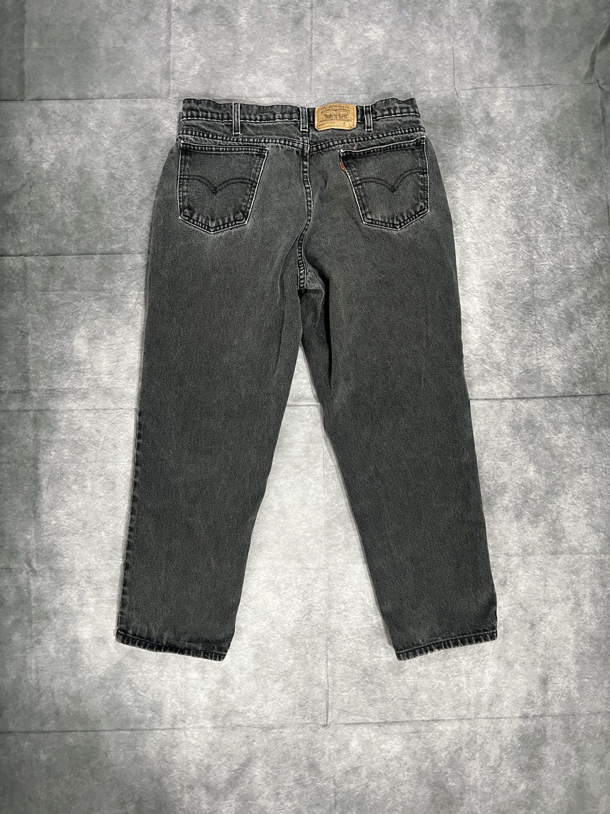 Levi's Levi’s 550 Black Denim Jeans Husky 34x28 Relaxed Fit Tapered Size US 34 / EU 50 - 2 Thumbnail