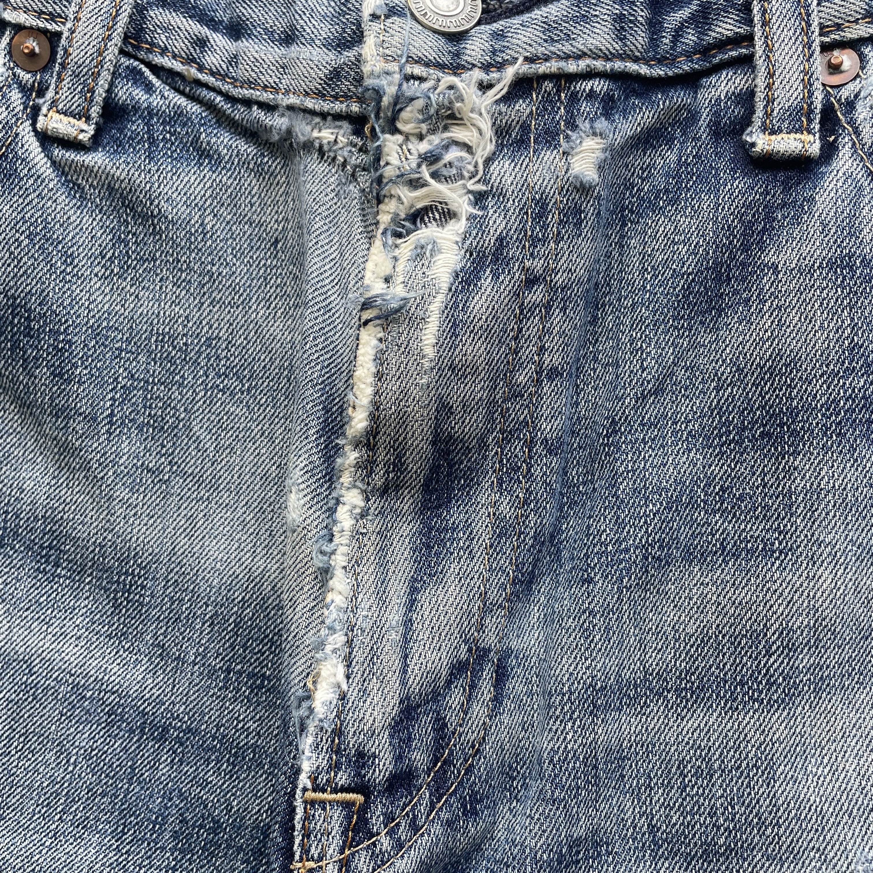 Japanese Brand VINTAGE JAPANESE DISTRESSED FADED JEANS PANTS DENIM W35 Size US 35 - 6 Thumbnail