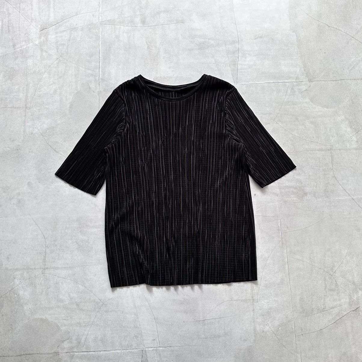Pleats Please Issey Miyake Japan Issey Miyake Pleats Please Style Vintage T Shirt Size US M / EU 48-50 / 2 - 1 Thumbnail